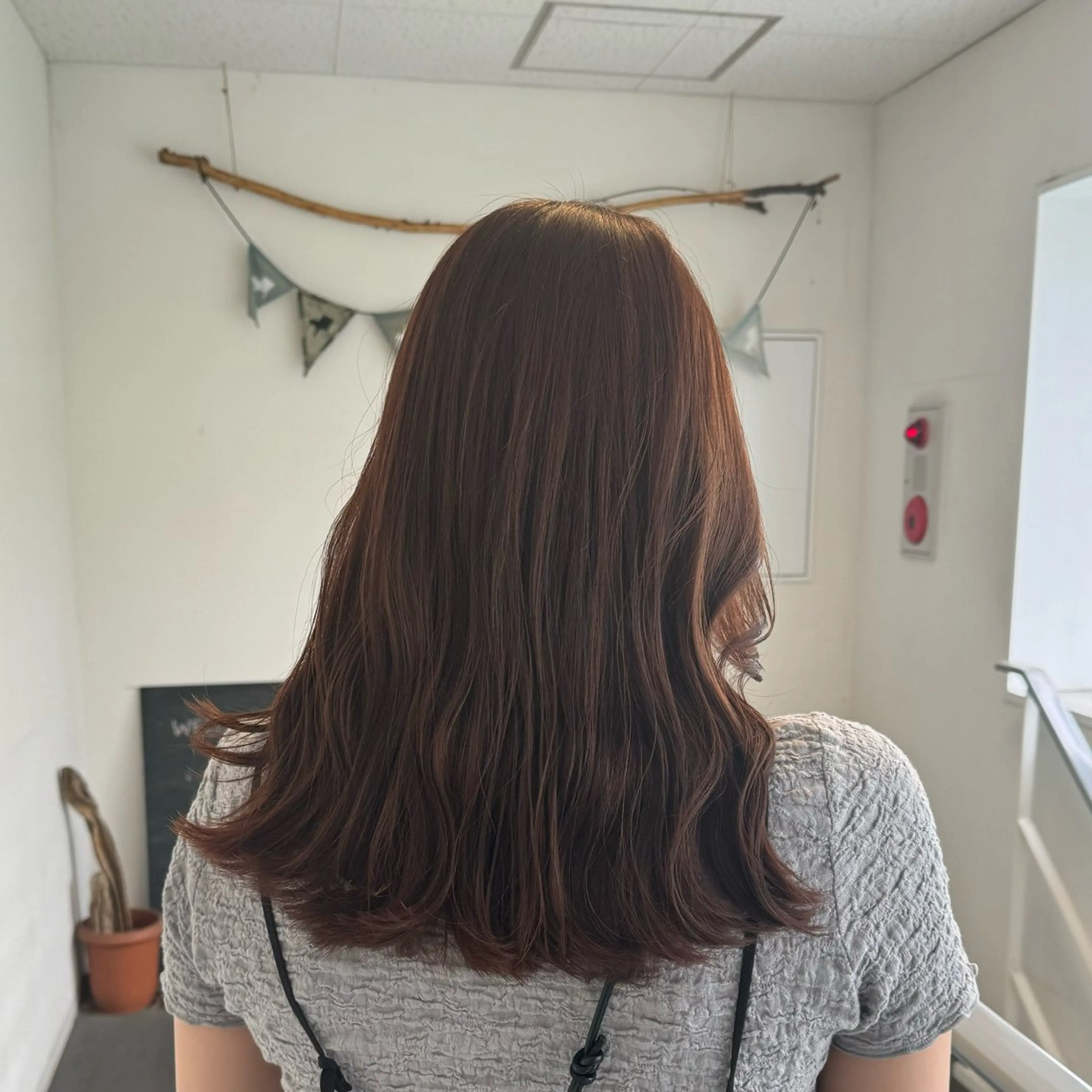 セミロング カラー theBRIDGE/ 神谷ゆうなのヘアスタイル