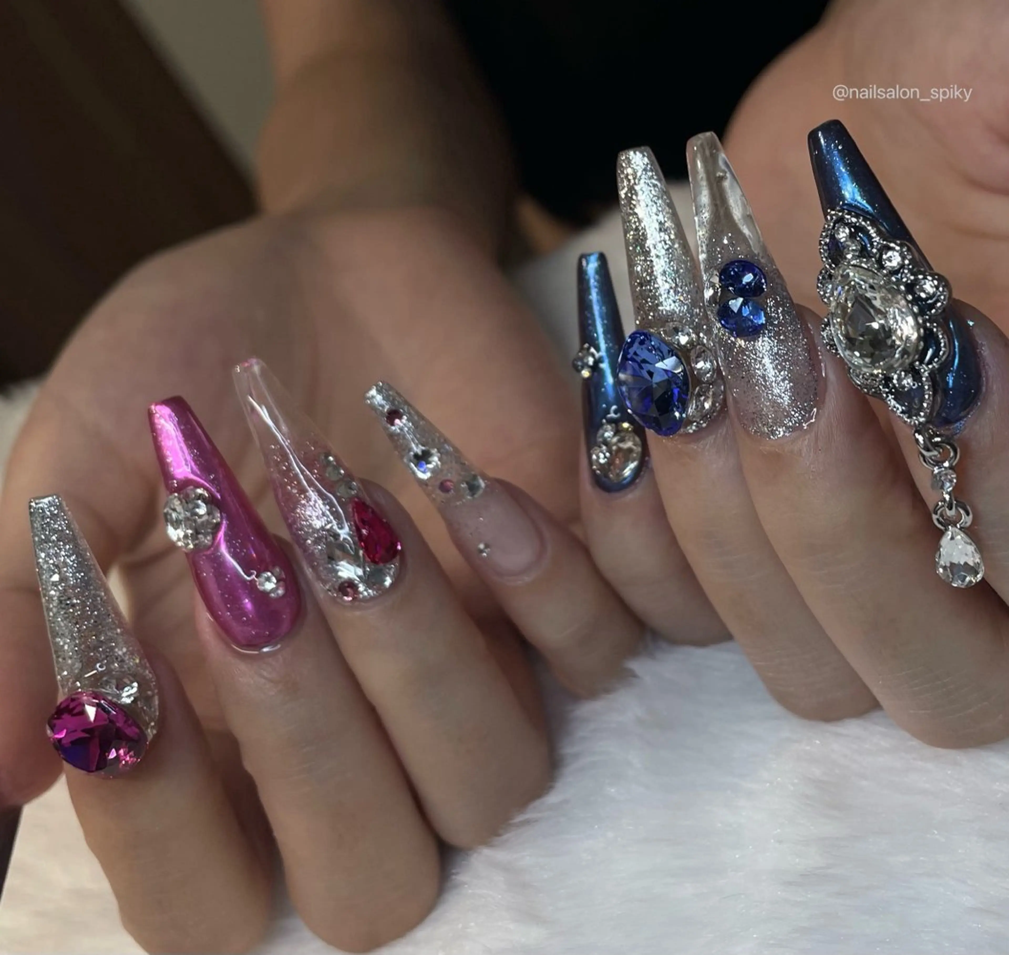 ネイル Spiky とうげ ふうかのネイルデザイン