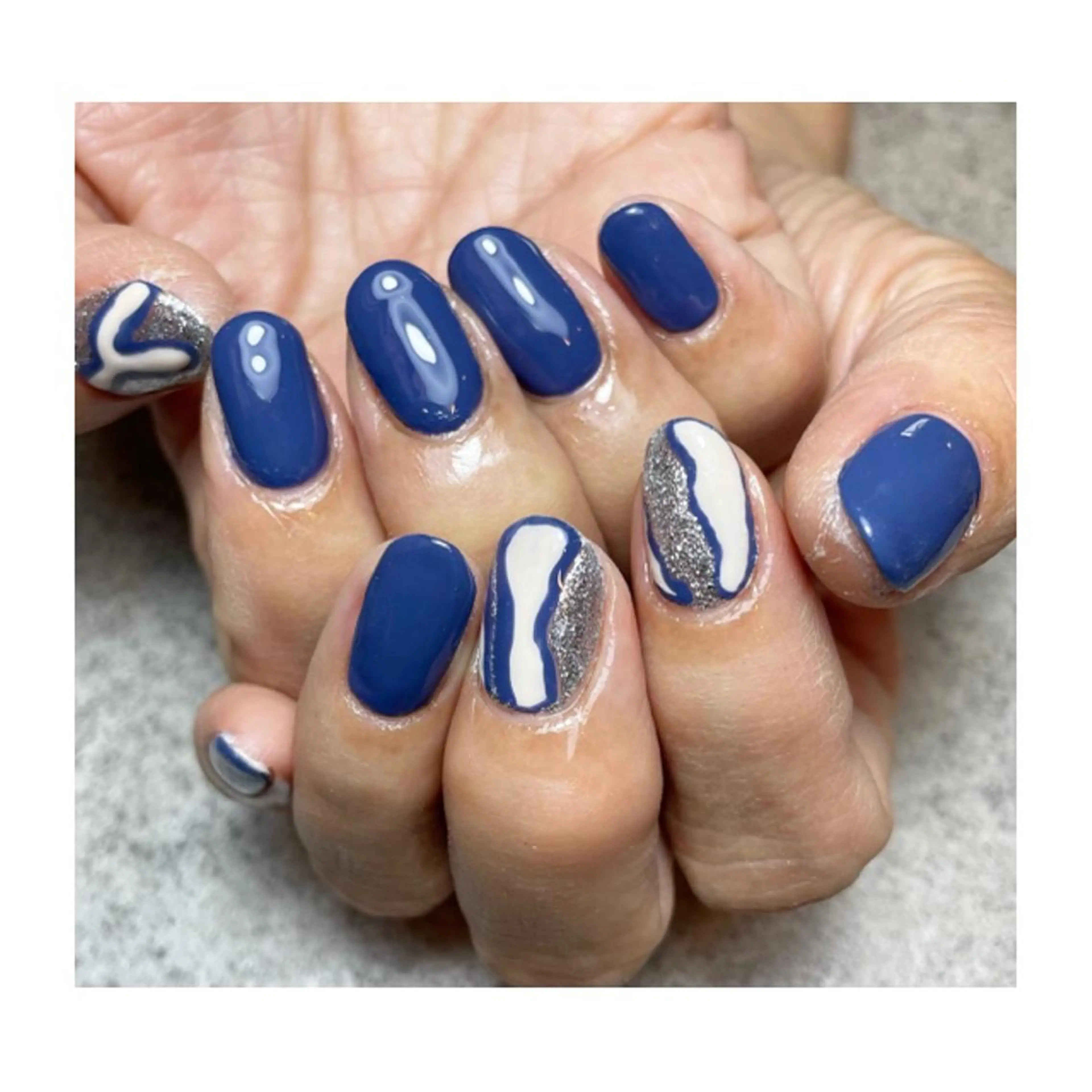 ネイル 駒月 明日香の眉毛・アイブロウイメージ