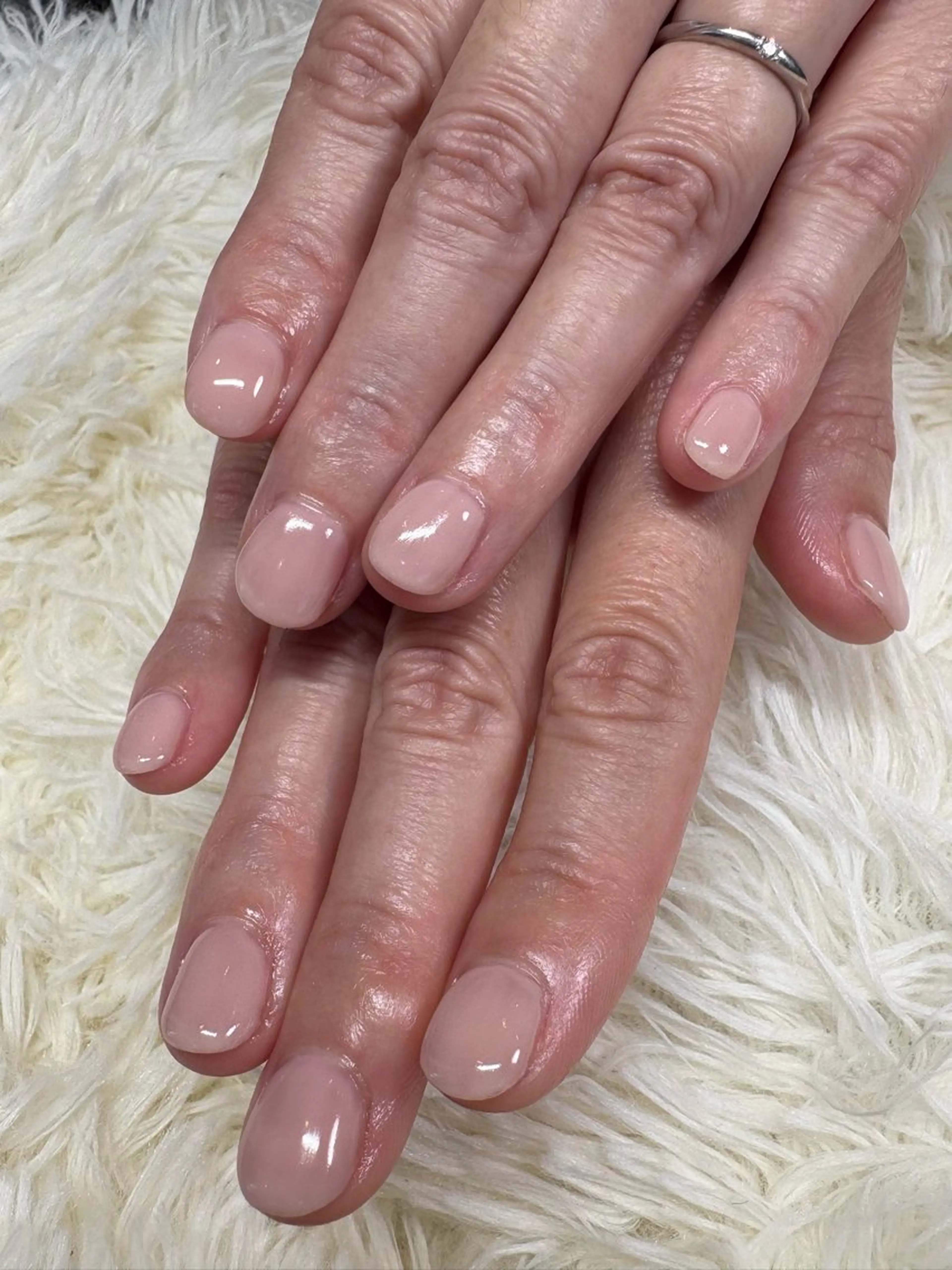 ネイル ハンドネイル ビューティサロンCoco〜所属・ビューティサロン Coco寺田のネイルデザイン