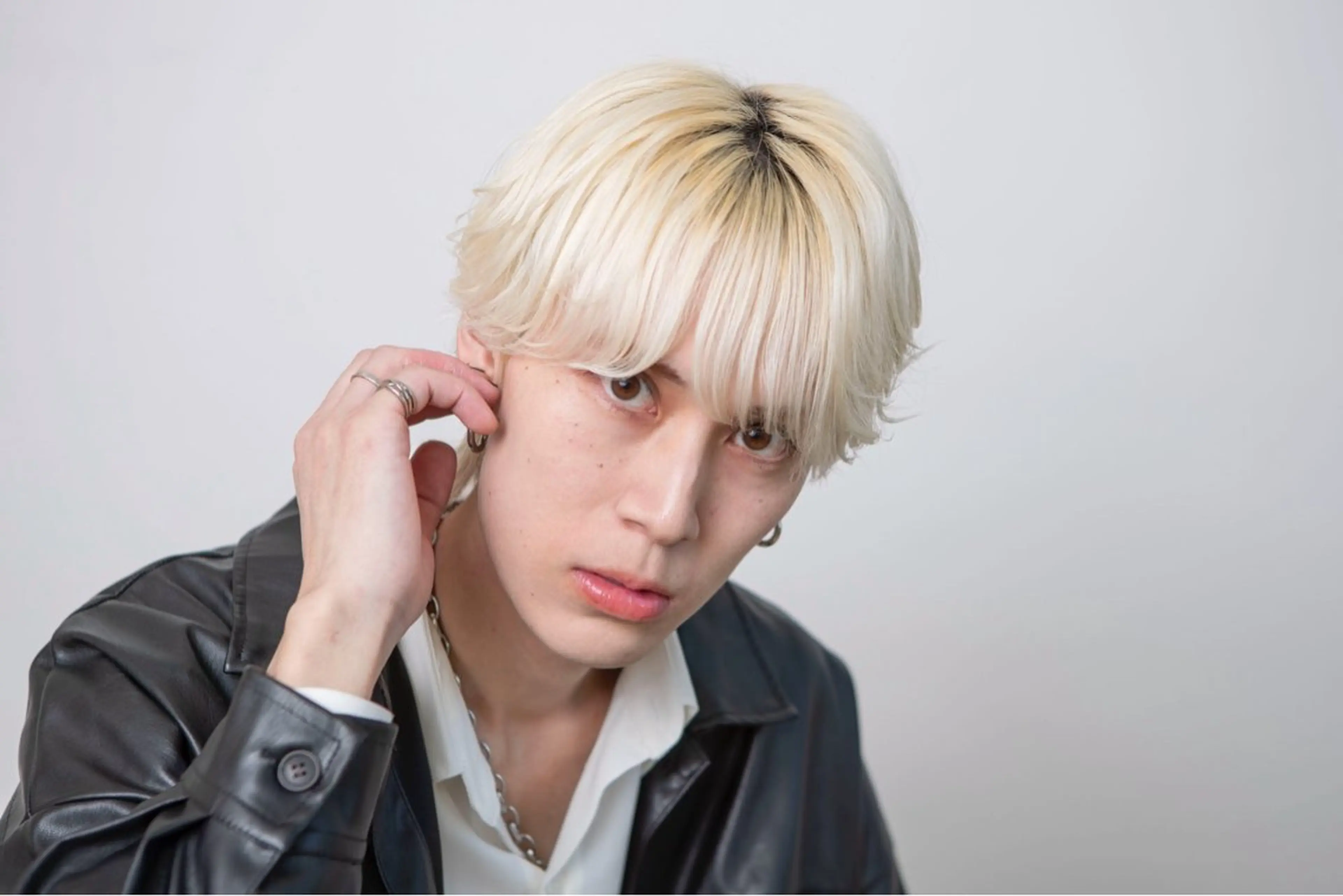 【ホワイト系カラーが叶う✨】カット＋トリプルカラー✨#ハイトーンカラー#ホワイトカラー#ペールトーン#学割#U24#韓国の写真