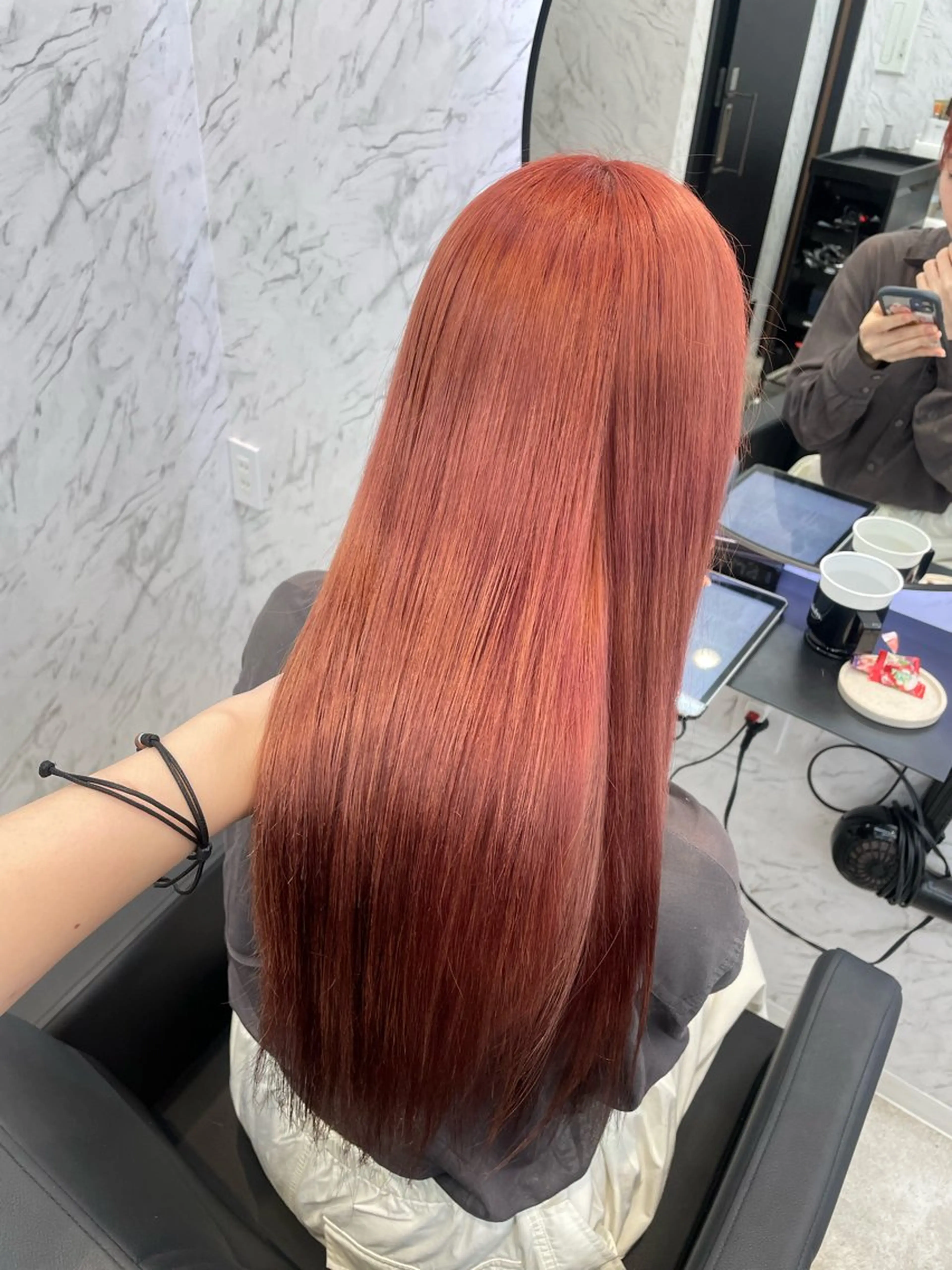 ロング カラー レッドカラー hair salon dot. mooda 韓国風サロン 町田店所属・韓国風ヘア🎀🩶 /♡𝓝𝓸𝓪♡のヘアスタイル