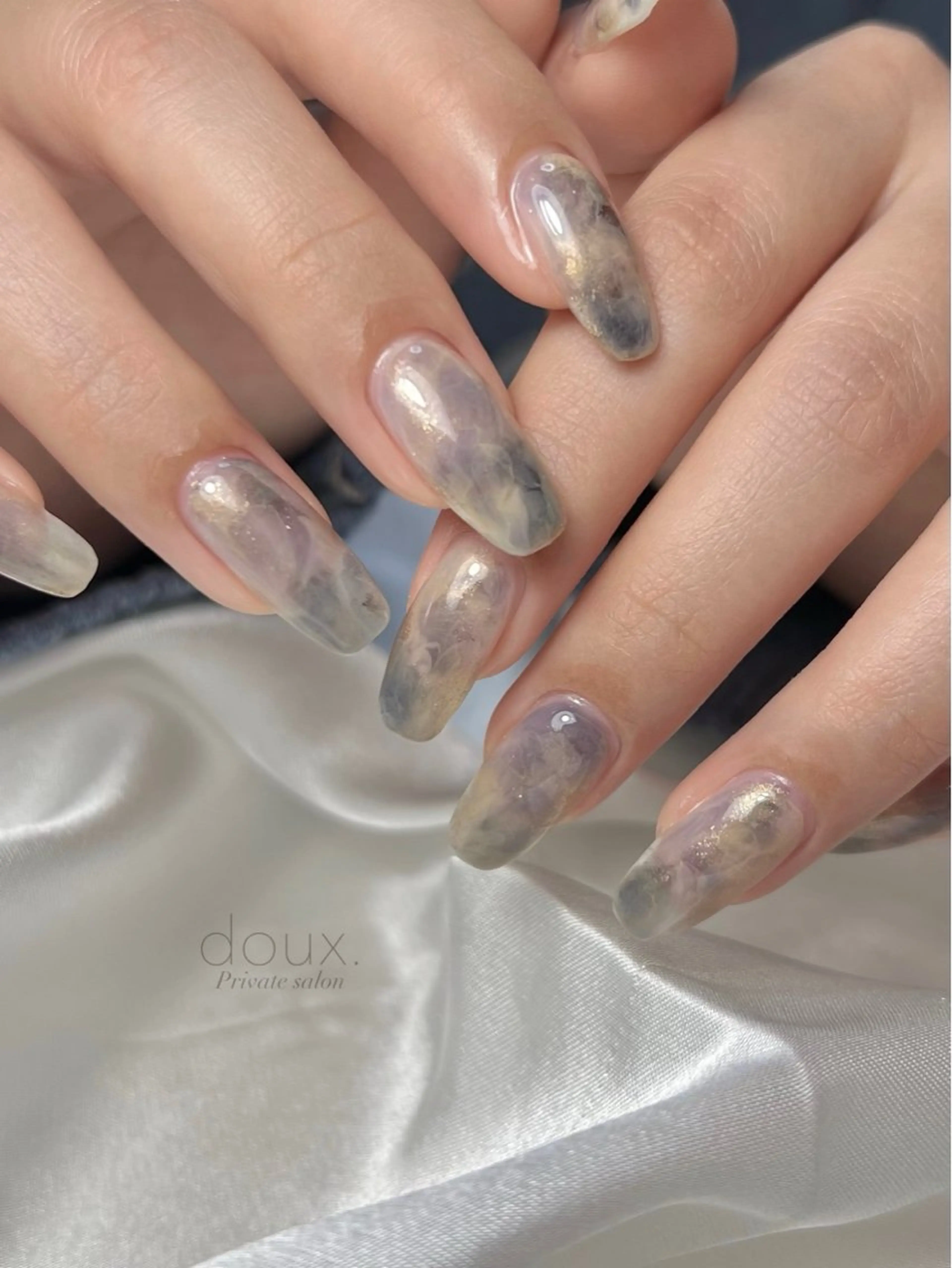 ネイル ニュアンスネイル ハンドネイル doux. nailのネイルデザイン