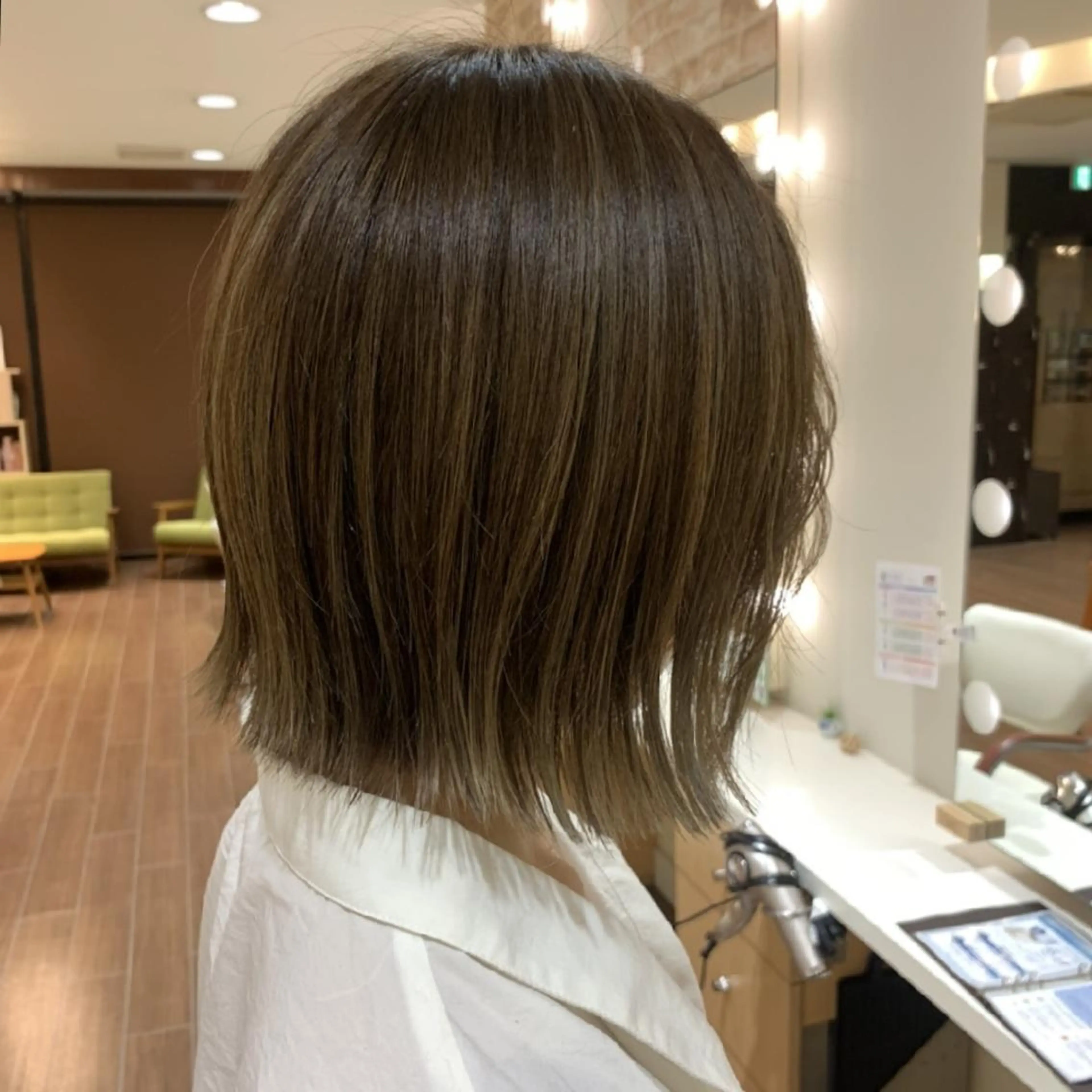 ミディアム カラー ハイライトカラー ハイライト カット ヘアカラー トリートメント レイヤー/ショート /山田譲治✂️のヘアスタイル