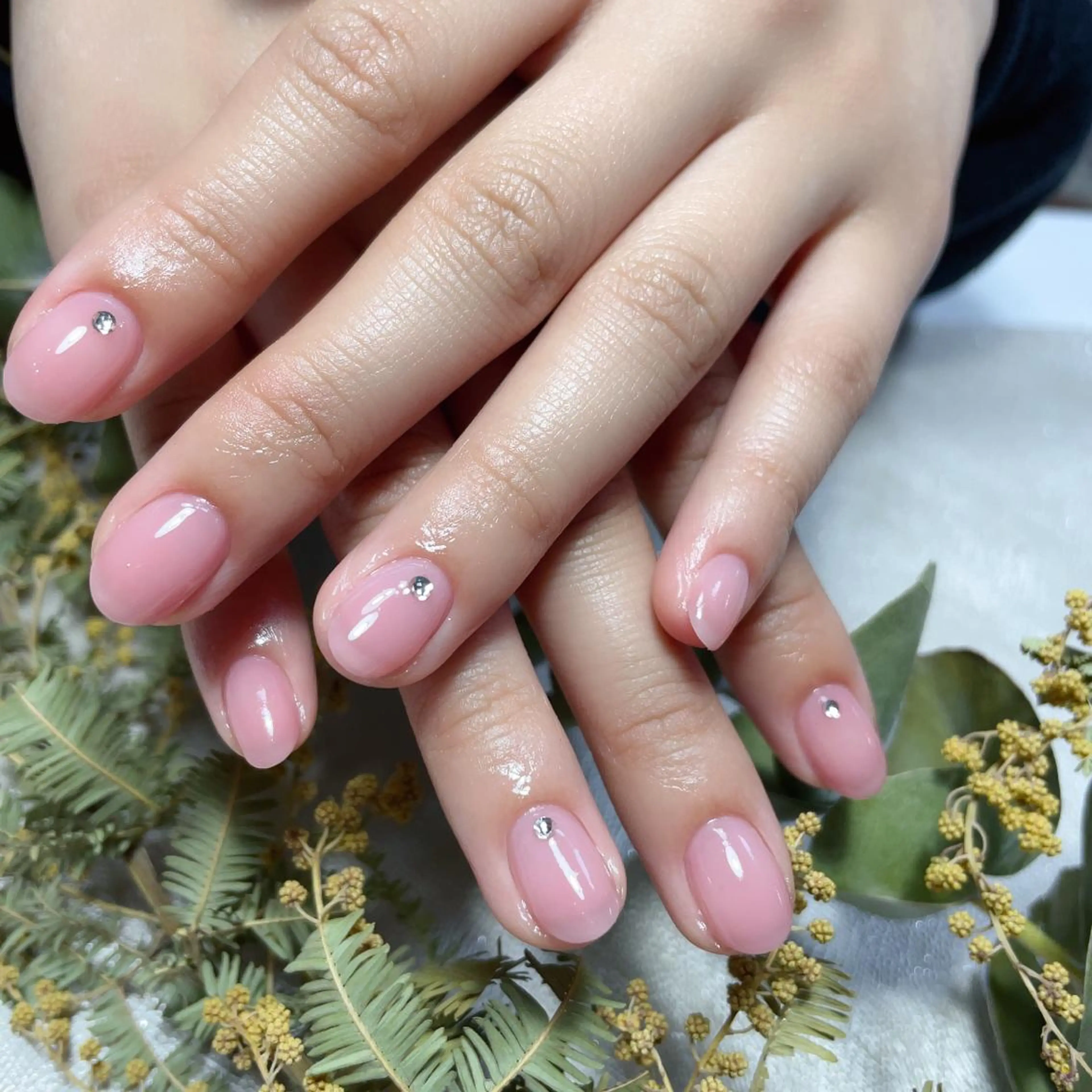 ネイル ピンク 南野 由希のネイルデザイン