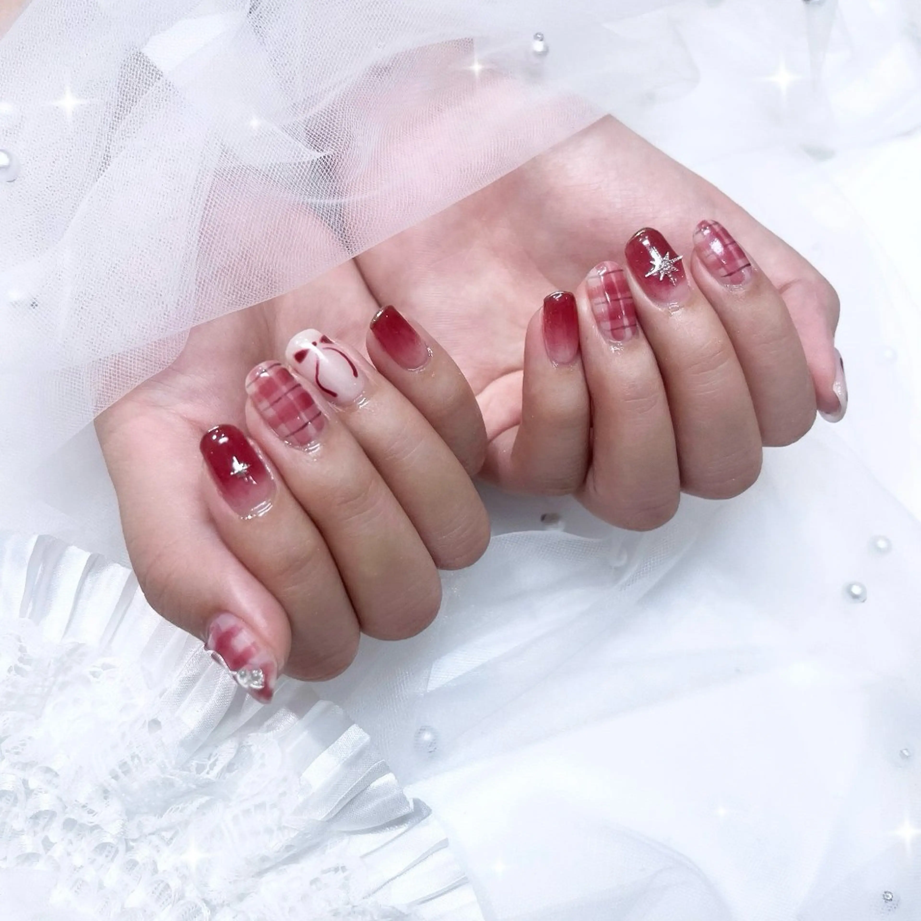 ネイル リボン Aing nail ｱｲﾝﾈｲﾙのネイルデザイン