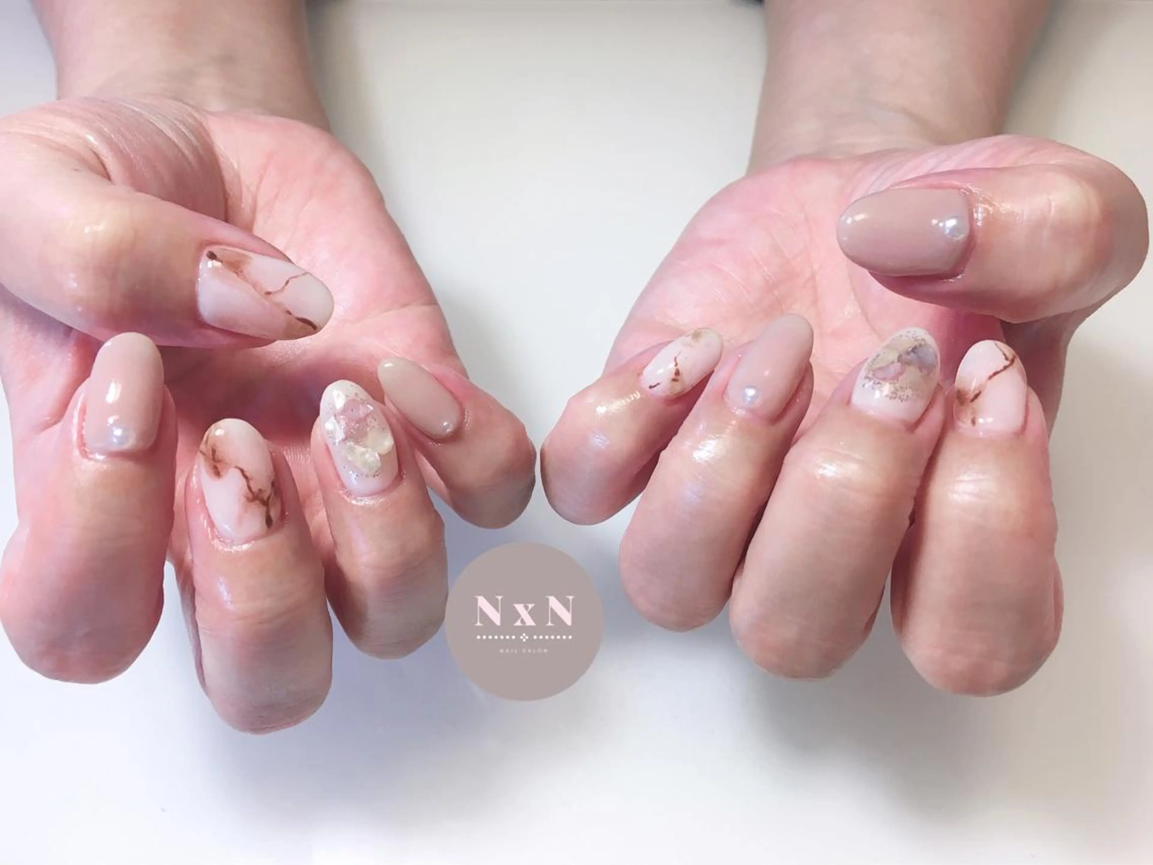 ネイル ジェルネイル 大理石ネイル(マーブル) ぷっくりネイル ハンドネイル nail salon N×Nのネイルデザイン