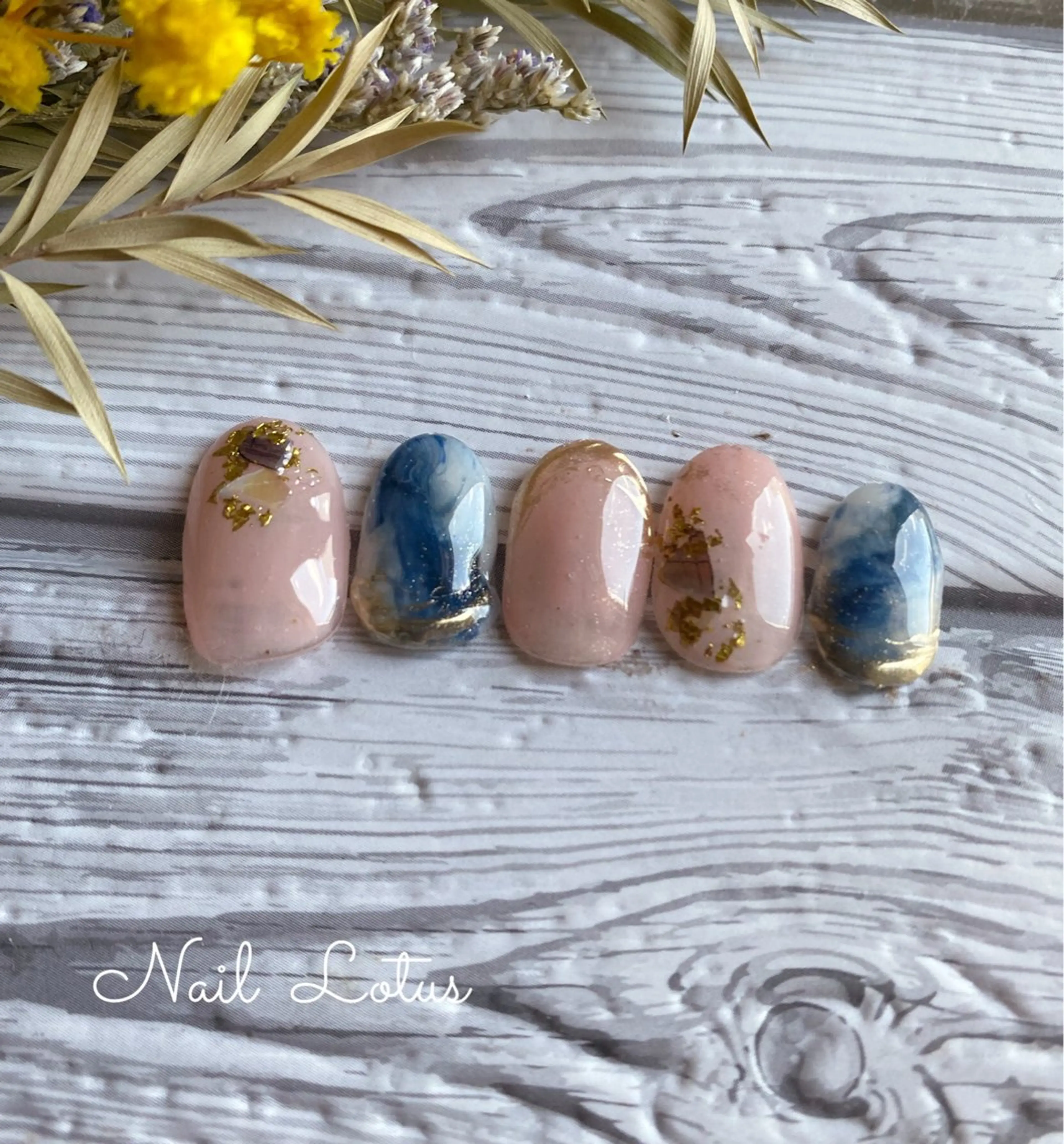 ネイル ニュアンスネイル ハンドネイル ネイル＆脱毛 Lotus🌸のネイルデザイン