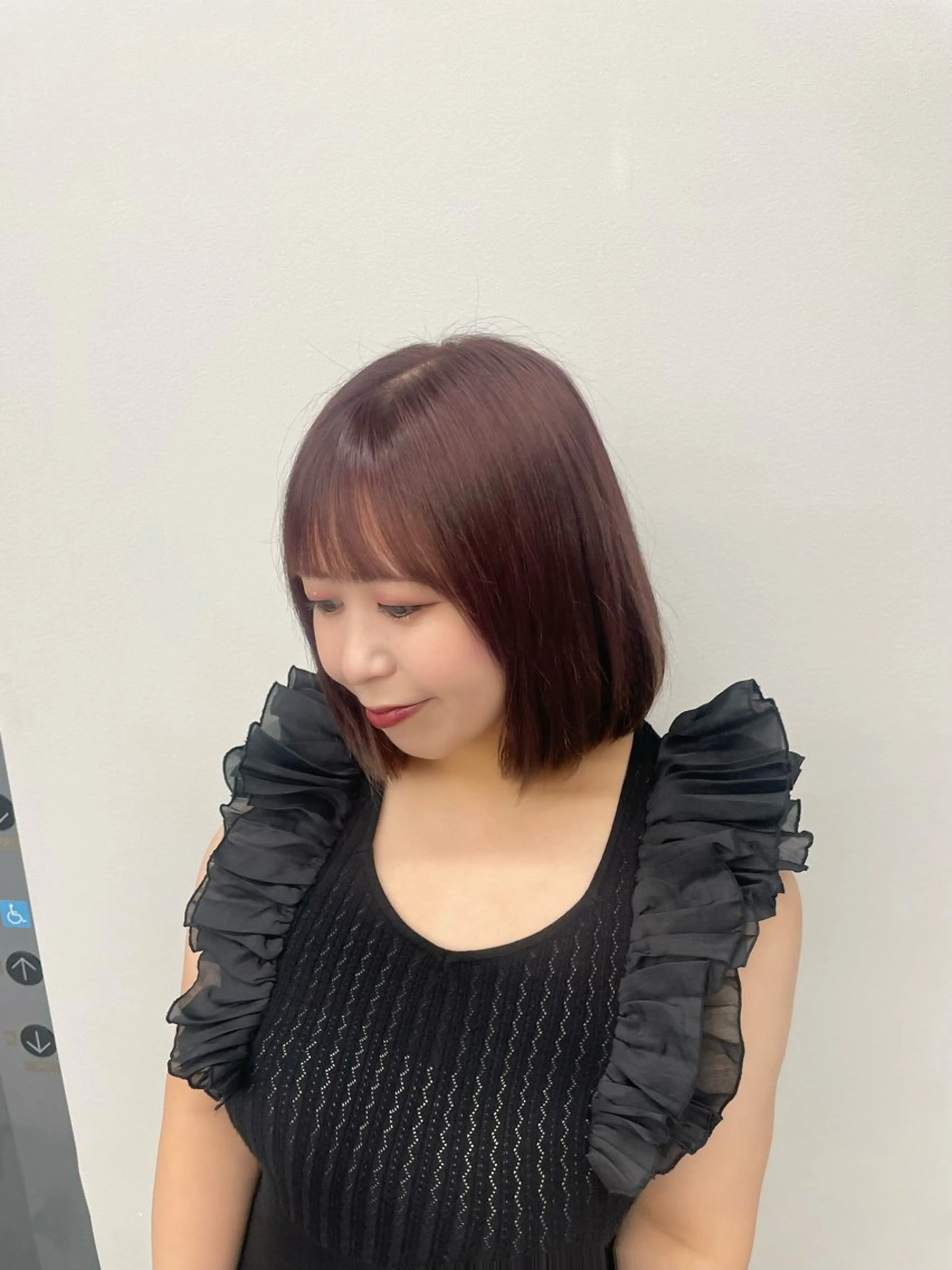 ショート カラー ogata ayumiのヘアスタイル