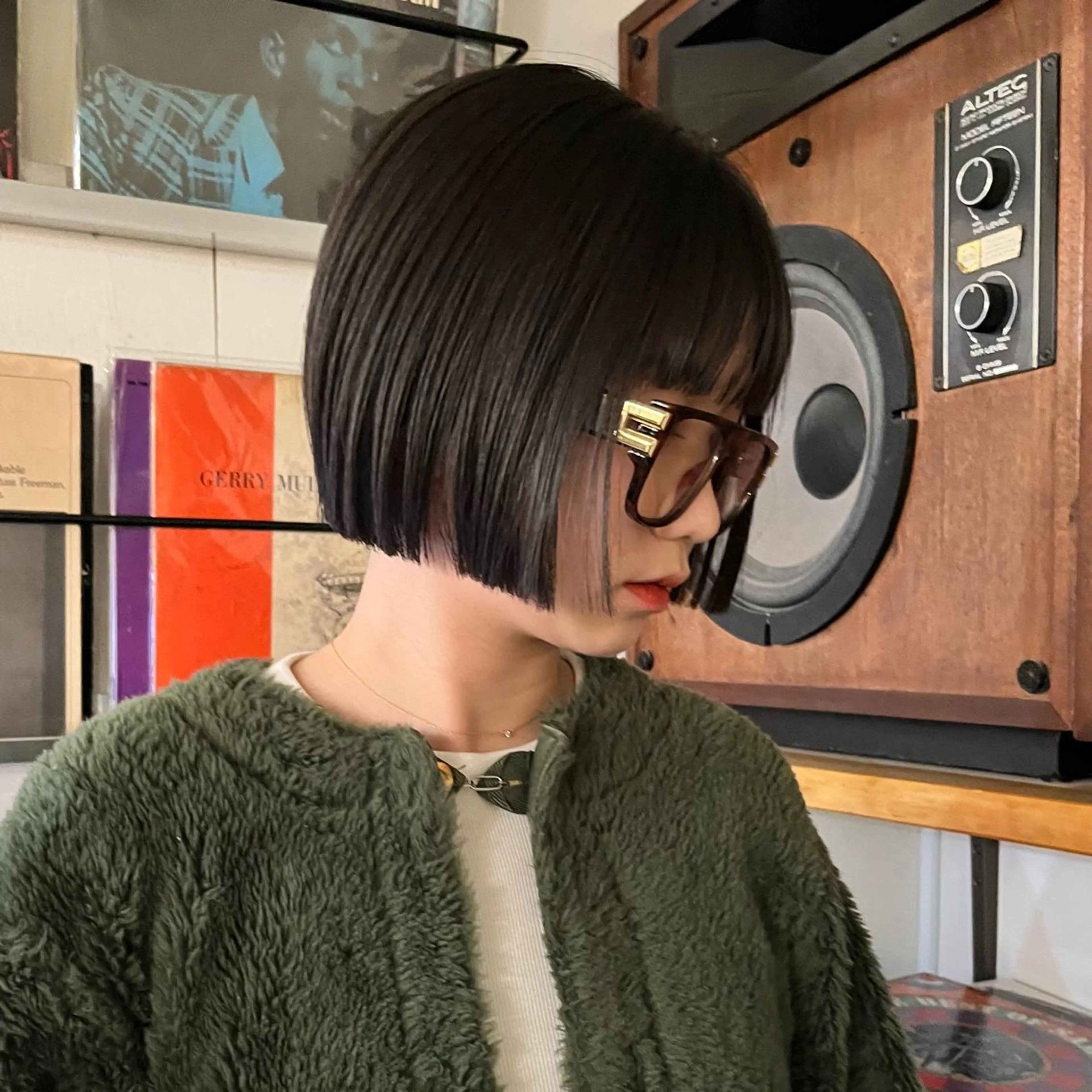 ショート ボブ レイヤー/ベージュ mikuのヘアスタイル