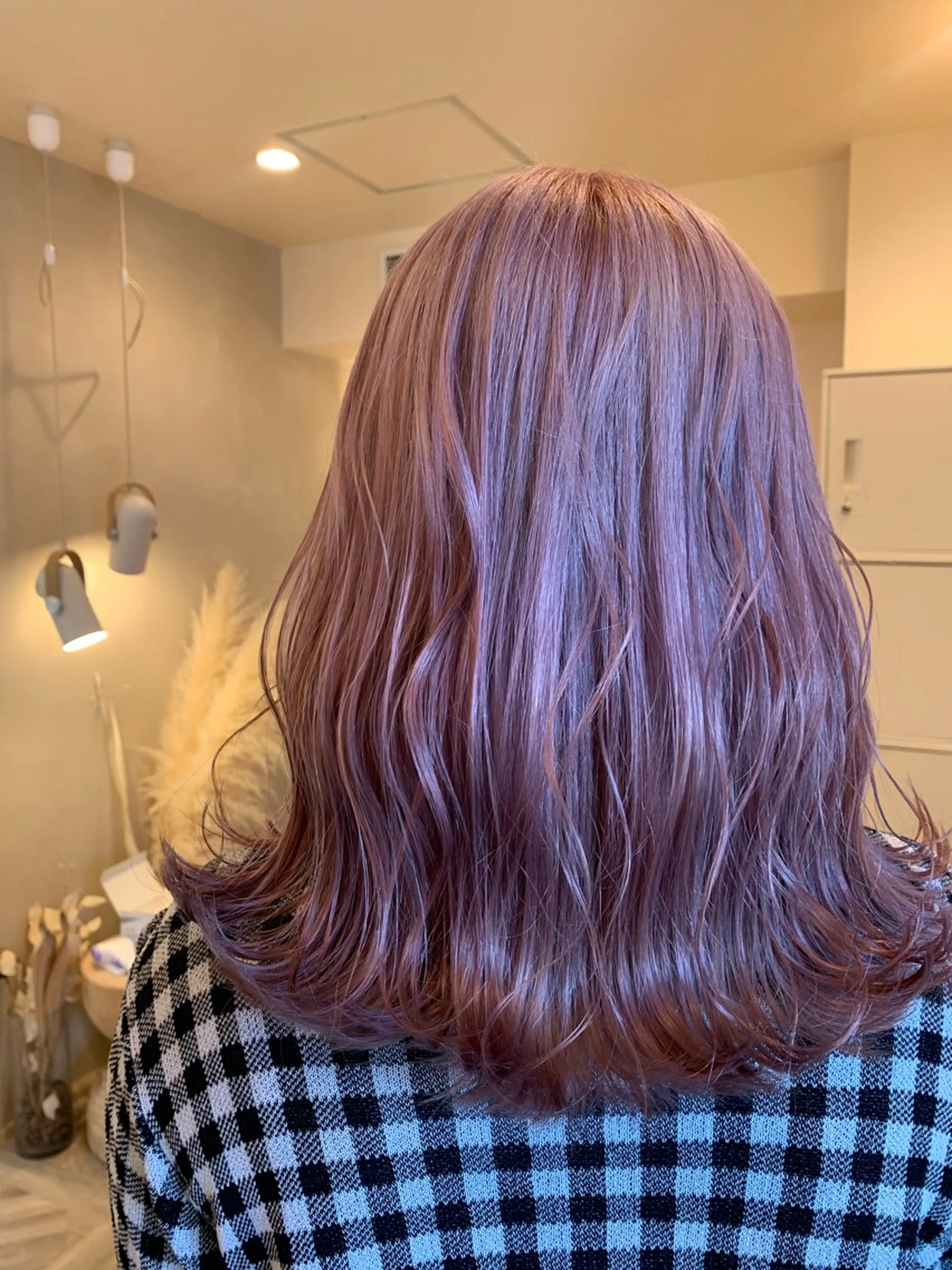 ミディアム カラー ブリーチ カット ヘアカラー 矢場町/ダブルカラー /レイヤー/アリサのヘアスタイル