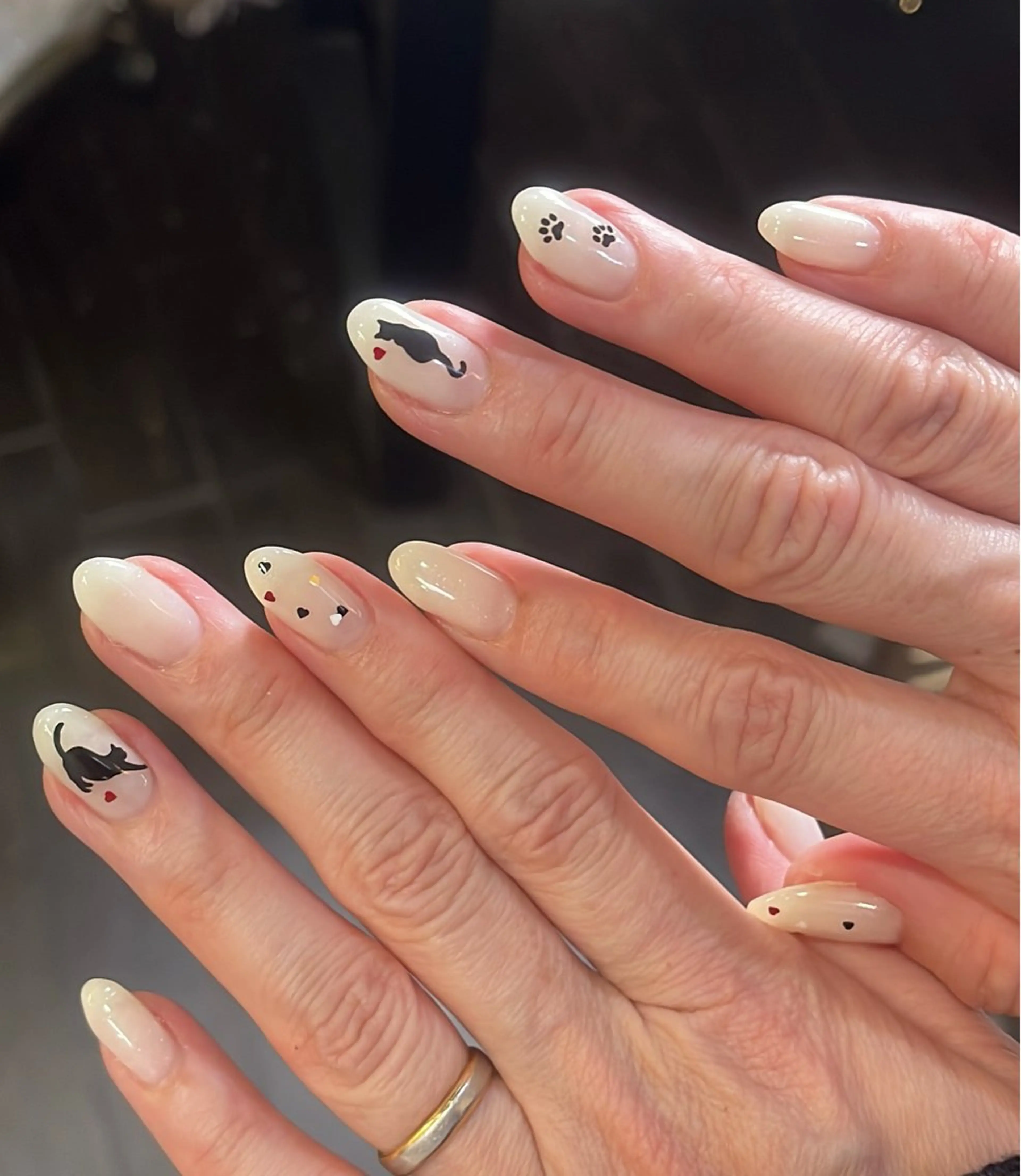 ネイル フラッシュネイル ハート ラメ(グリッター) ラメグラデーション ニュアンスネイル ハンドネイル SAKU  nail[サクネイル]所属・SAKU nail 作島茜のネイルデザイン