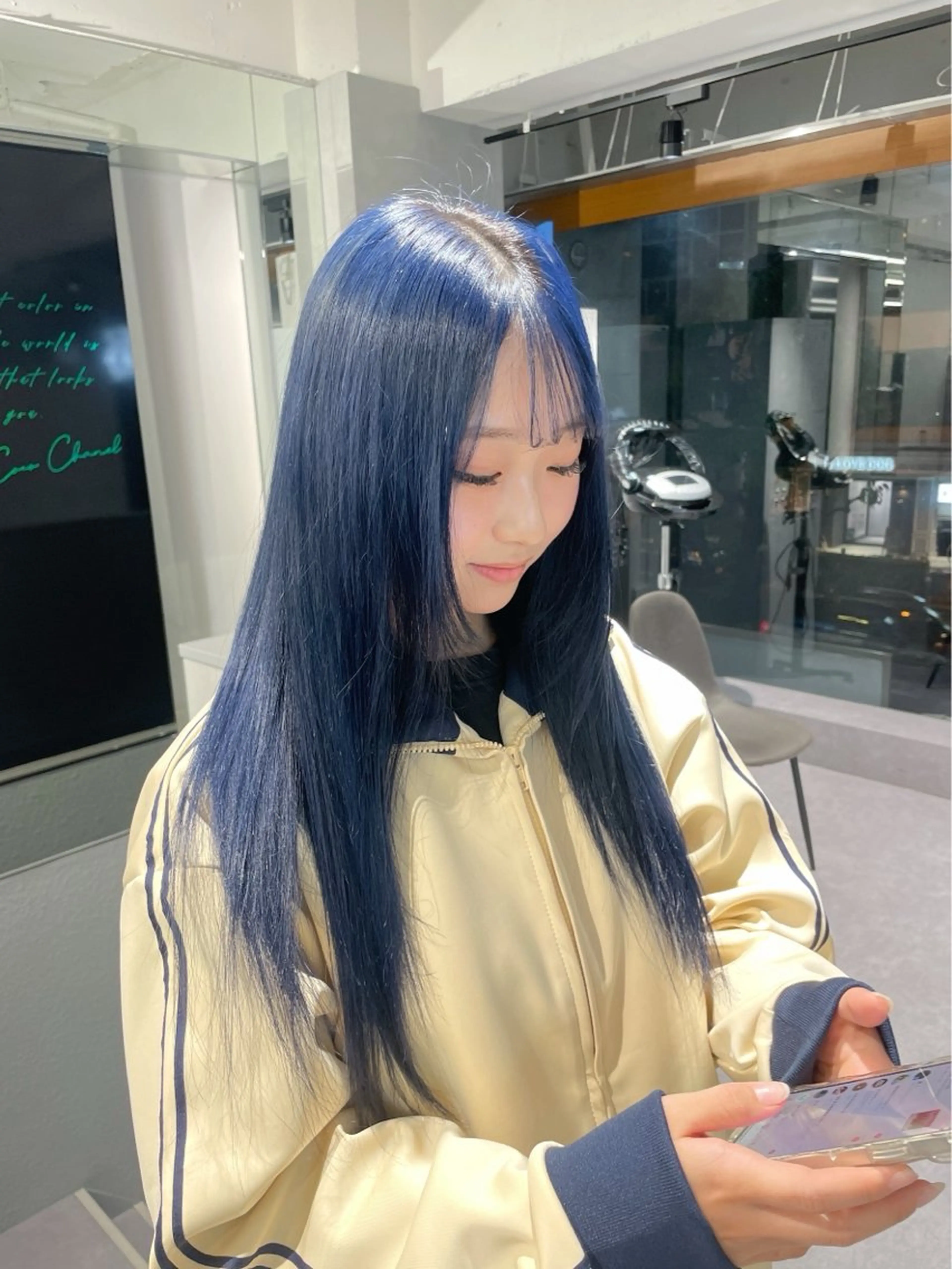 カラー 渡辺春衣 ♡デザインカラーのヘアスタイル