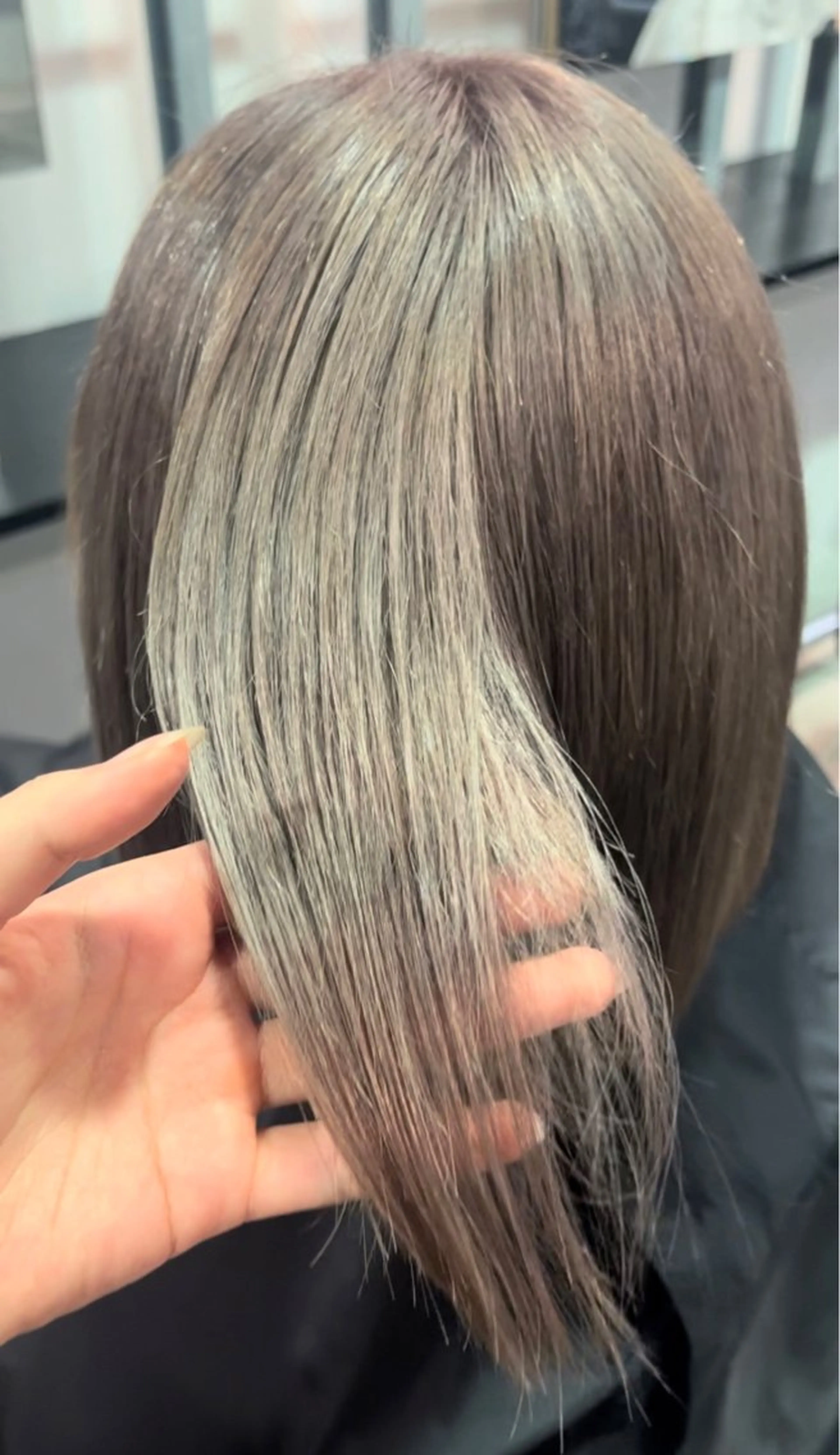 ショート カラー カット ヘアカラー トリートメント こまつ まりやのヘアスタイル