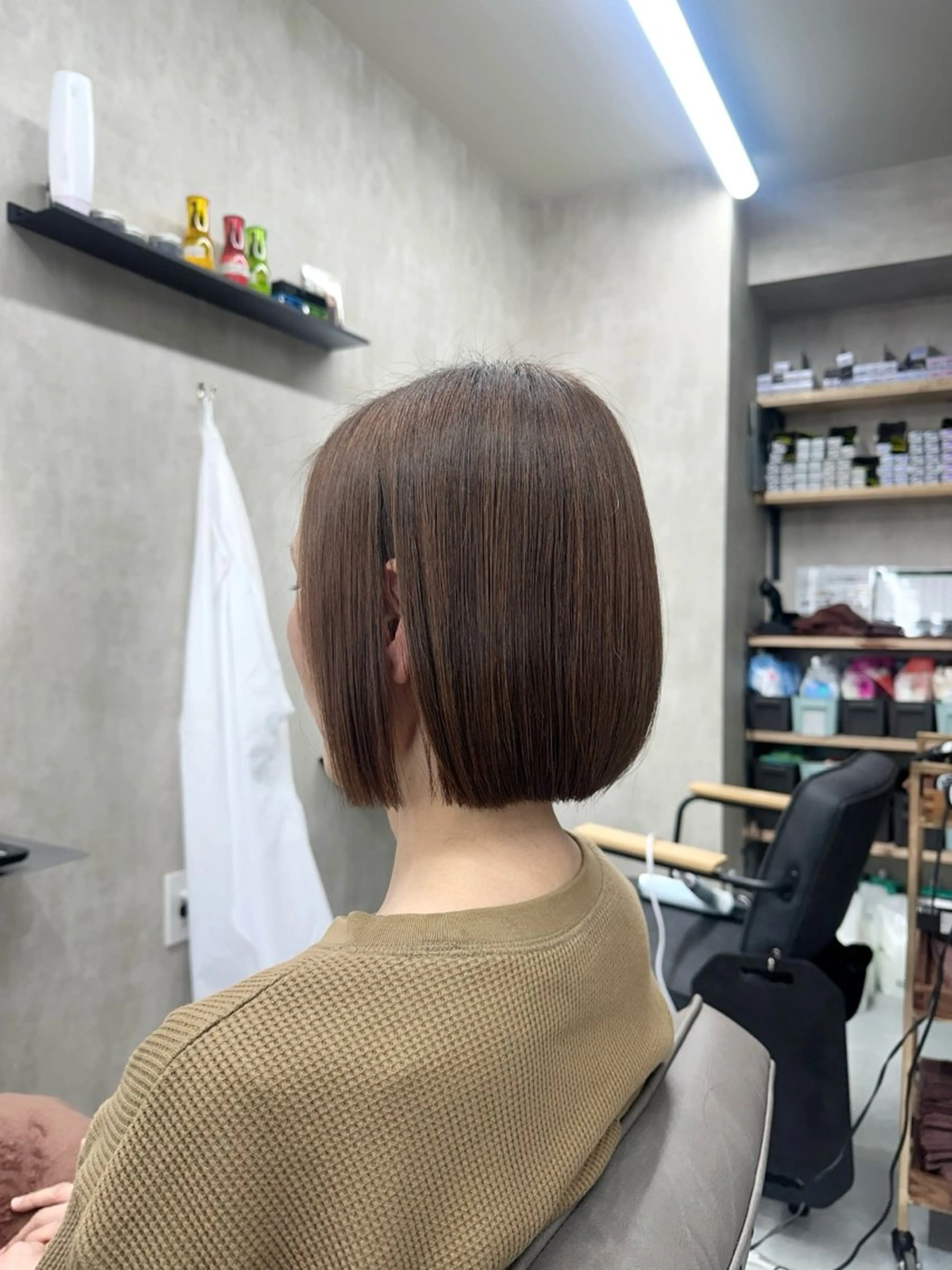 ショート カラー 切りっぱなしボブ ボブ カット ヘアカラー トリートメント 韓国レイヤー・ボブ/ 暖色⭐️優香⭐️のヘアスタイル