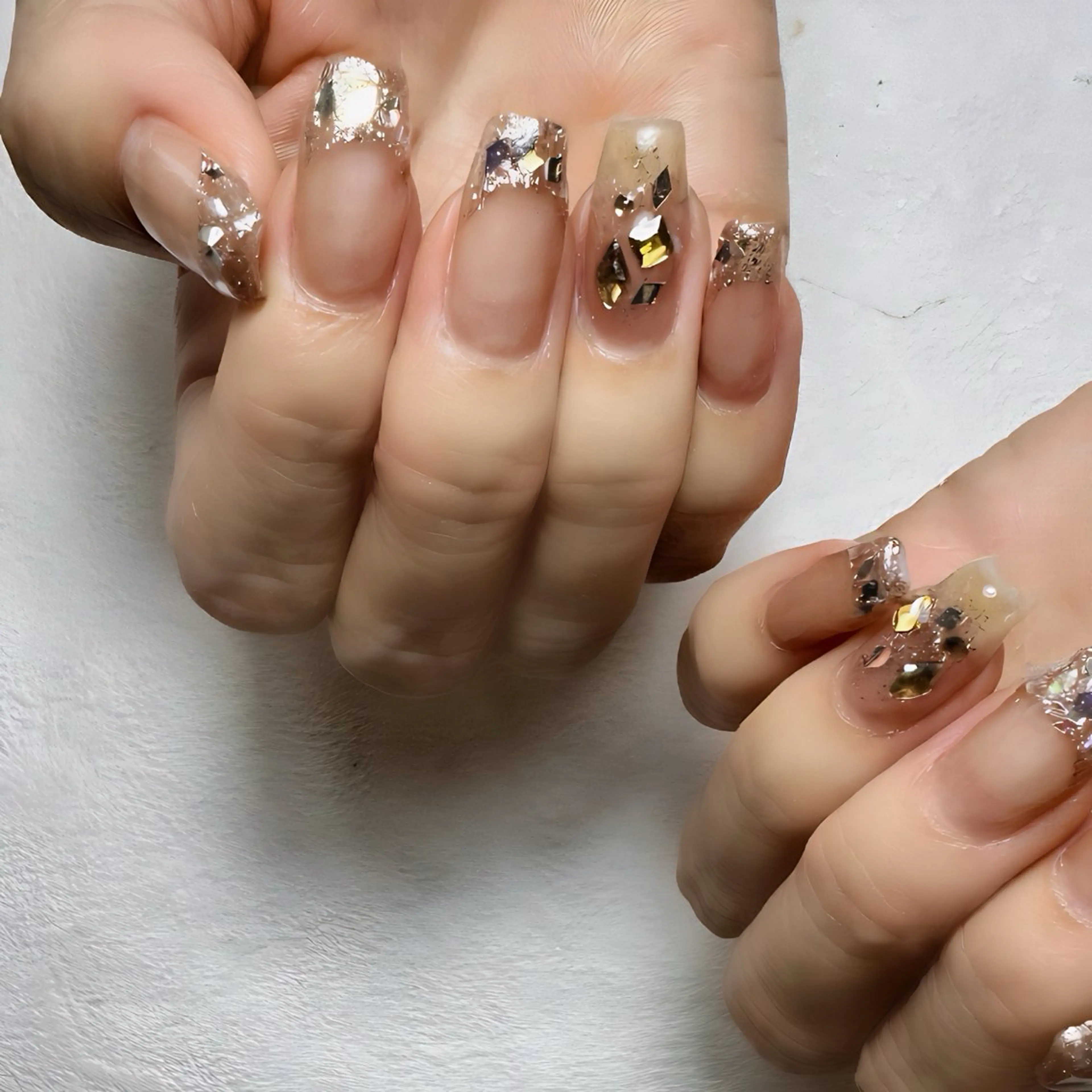 ネイル フレンチネイル ガラスフレンチ キラキラネイル ニュアンスネイル YURI ◡̈ nagoyaのネイルデザイン