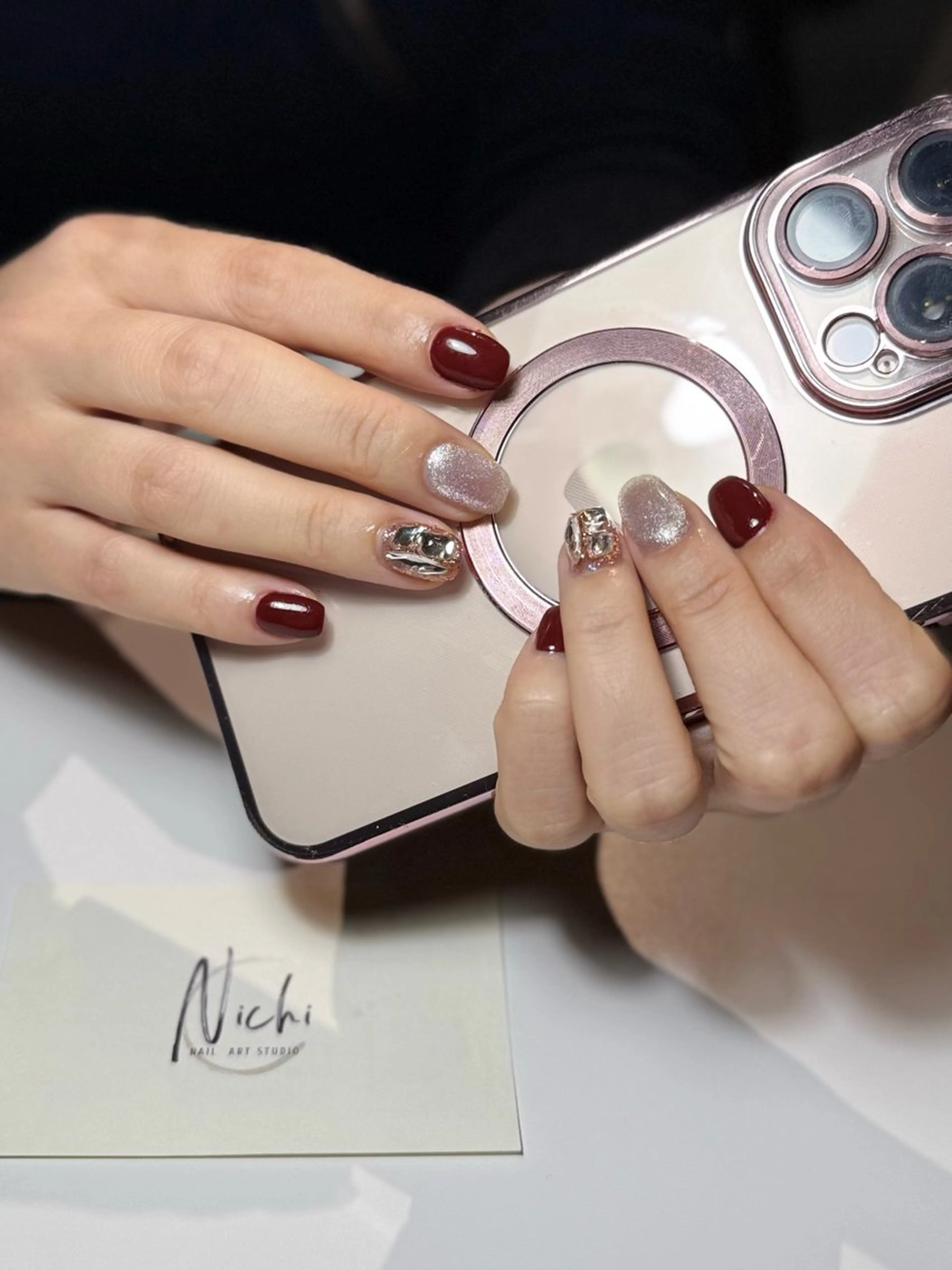 ネイル オーロラネイル チークネイル フットネイル フレンチネイル ジェルネイル ハンドネイル Nichi Nailsのネイルデザイン