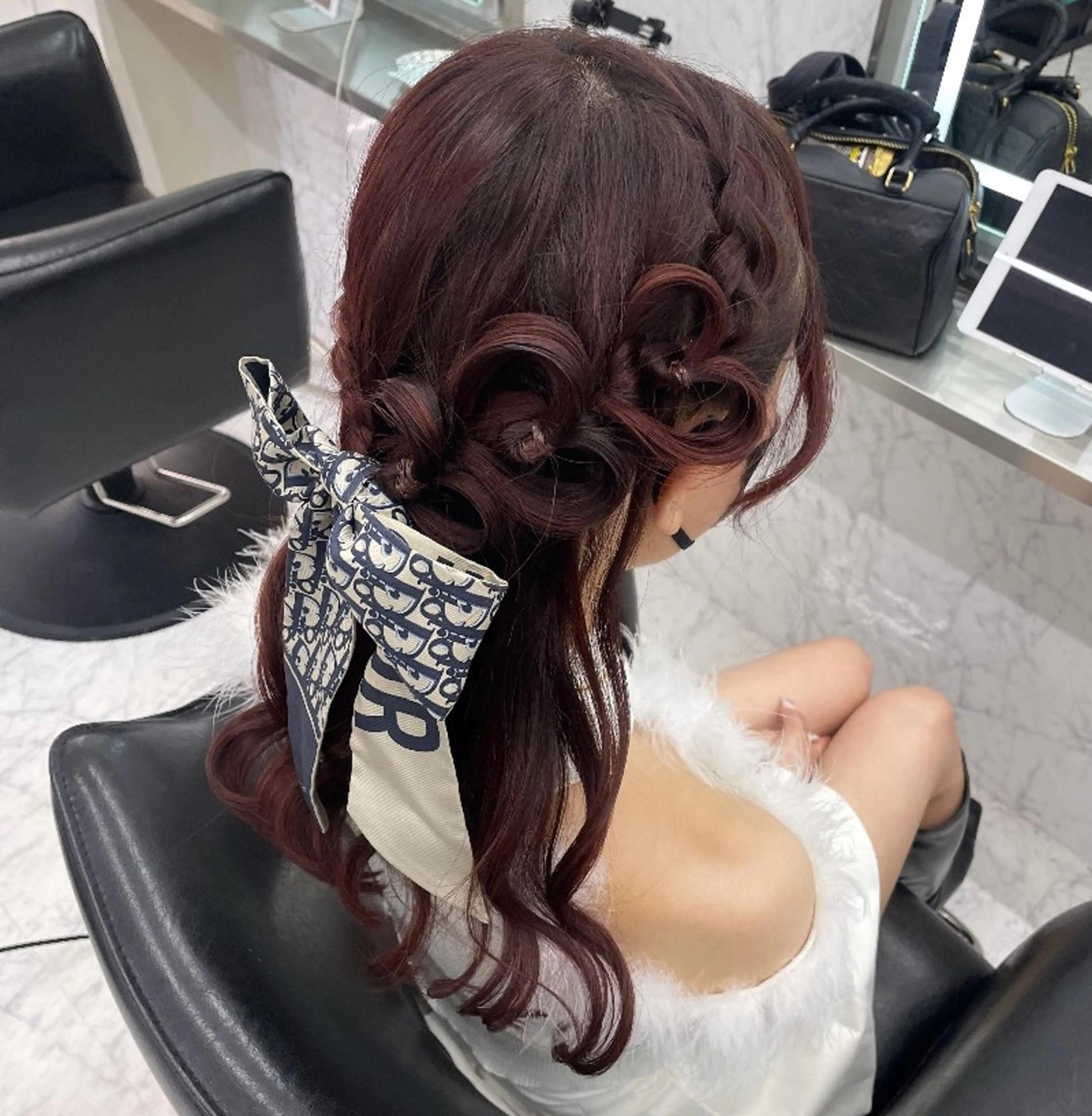 ヘアアレンジ JPCY MIRIYAのヘアスタイル