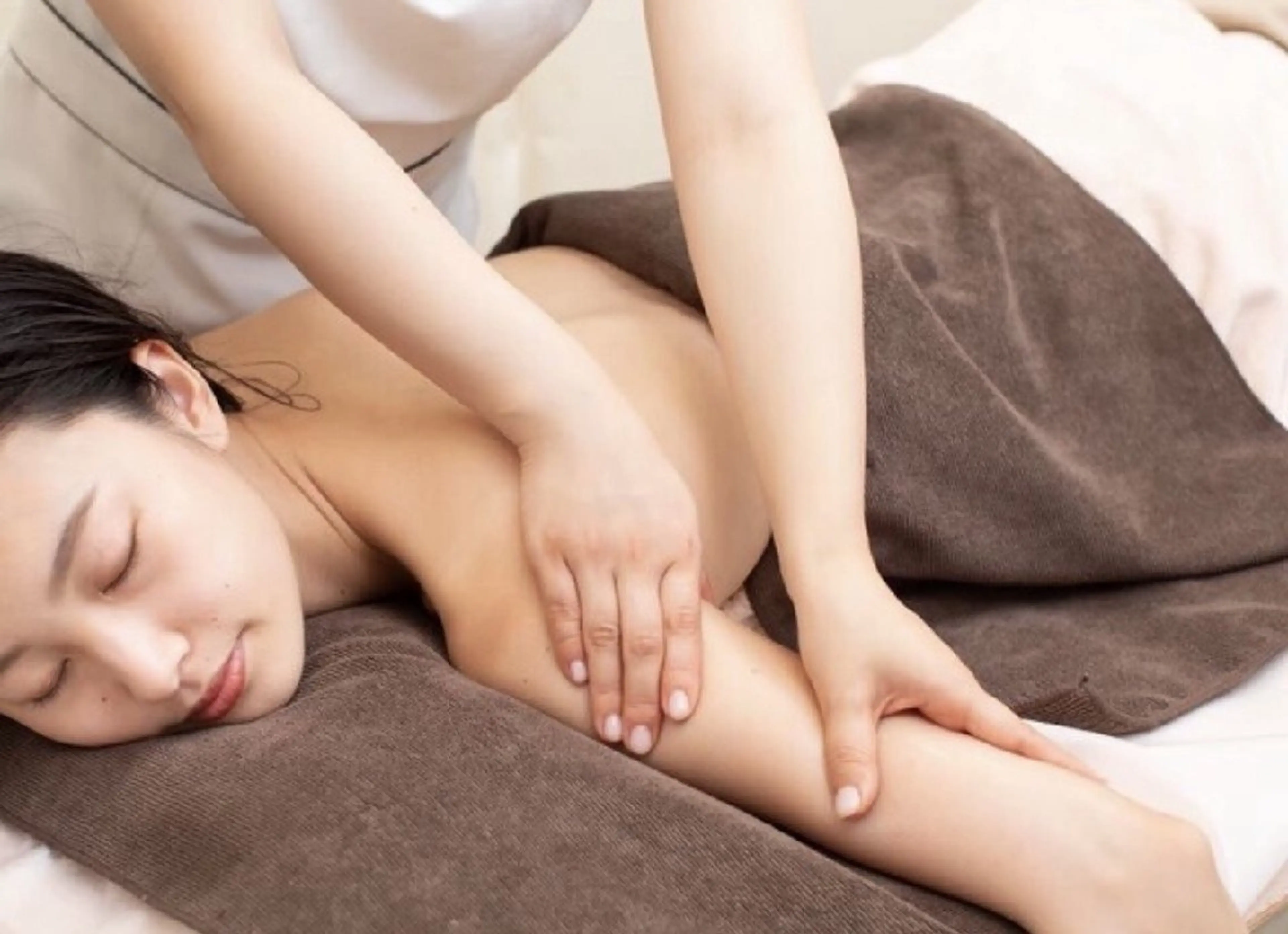 🌿リラク深層リンパマッサージ🌿お好きな箇所から全身60分¥5900※折り返し後確定/現金不可の写真