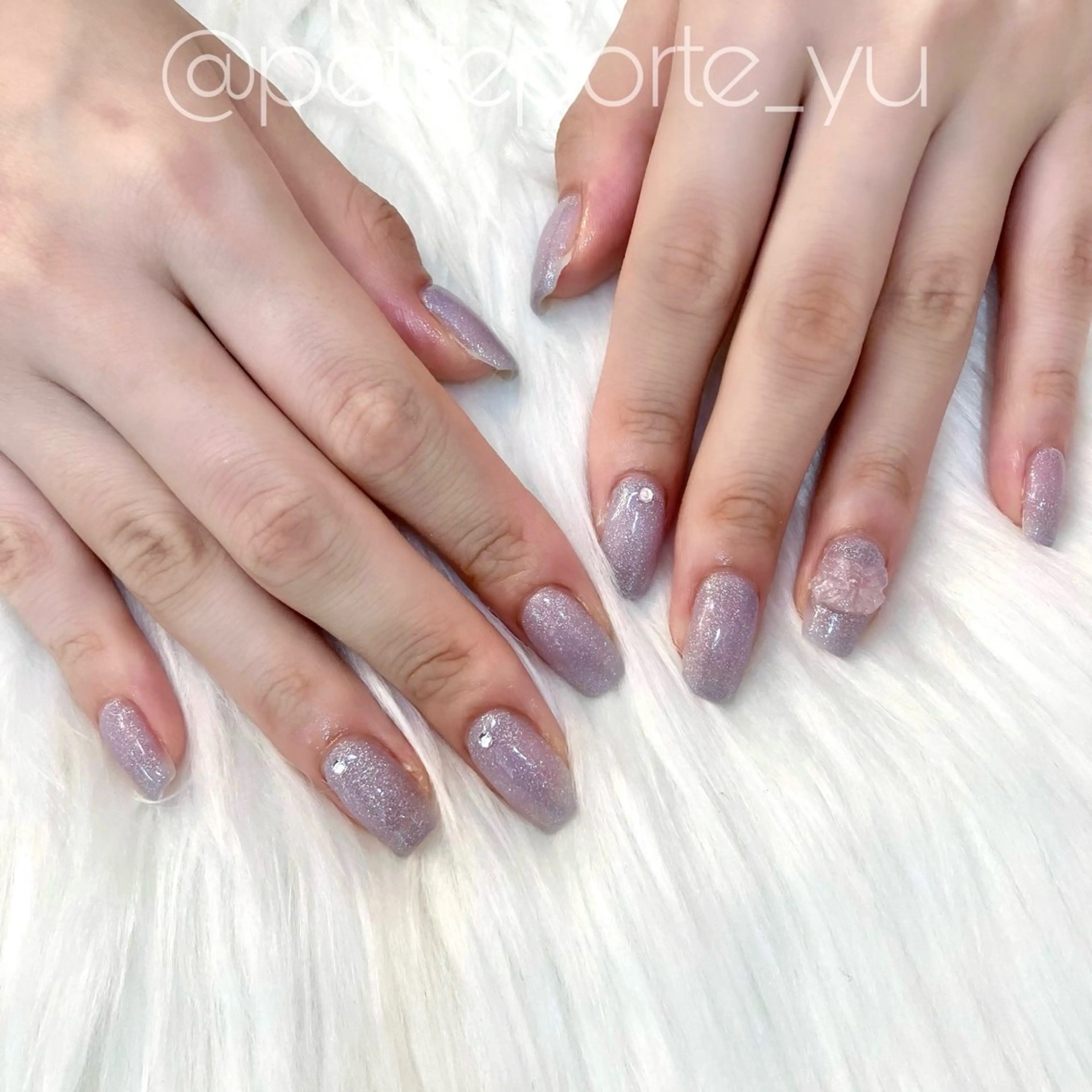 ネイル クリアネイル ラメ(グリッター) ワンカラーネイル パープル リボン nailsalon petite porte所属・petite porteのネイルデザイン