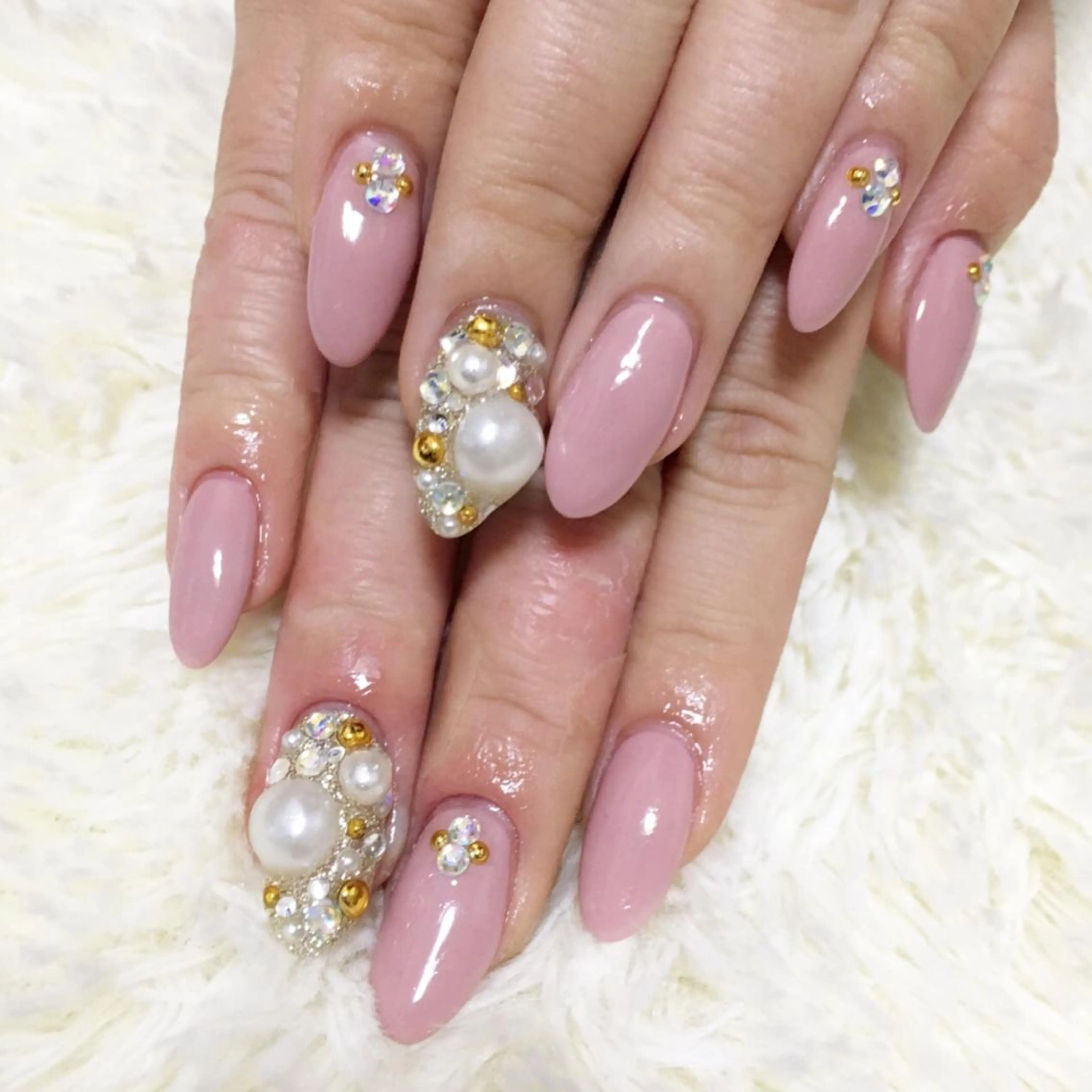 ネイル SHINE NAILのネイルデザイン