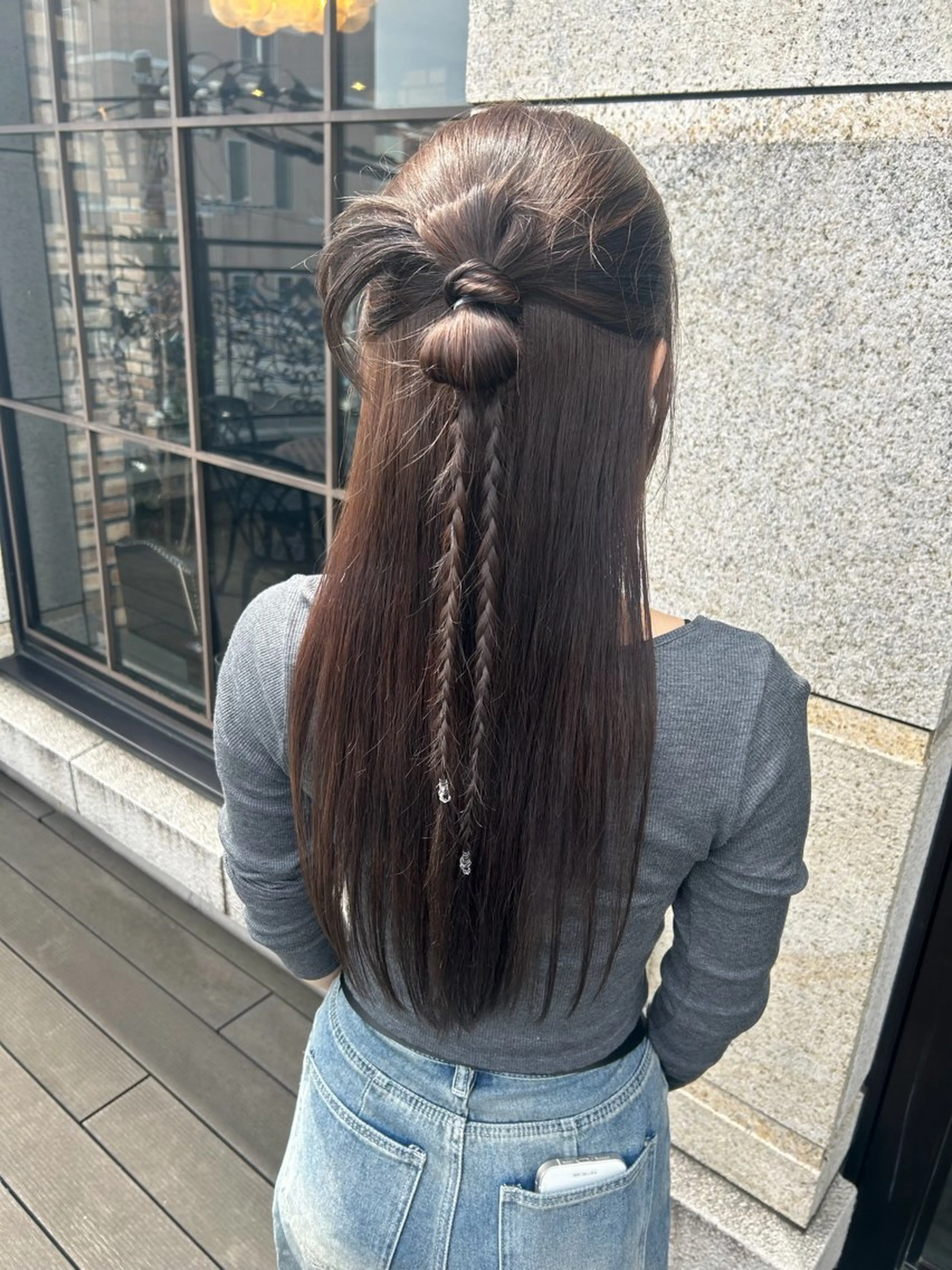 ロング ヘアアレンジ ルシエ吉祥寺所属・【ハイトーン】 harunaのヘアスタイル