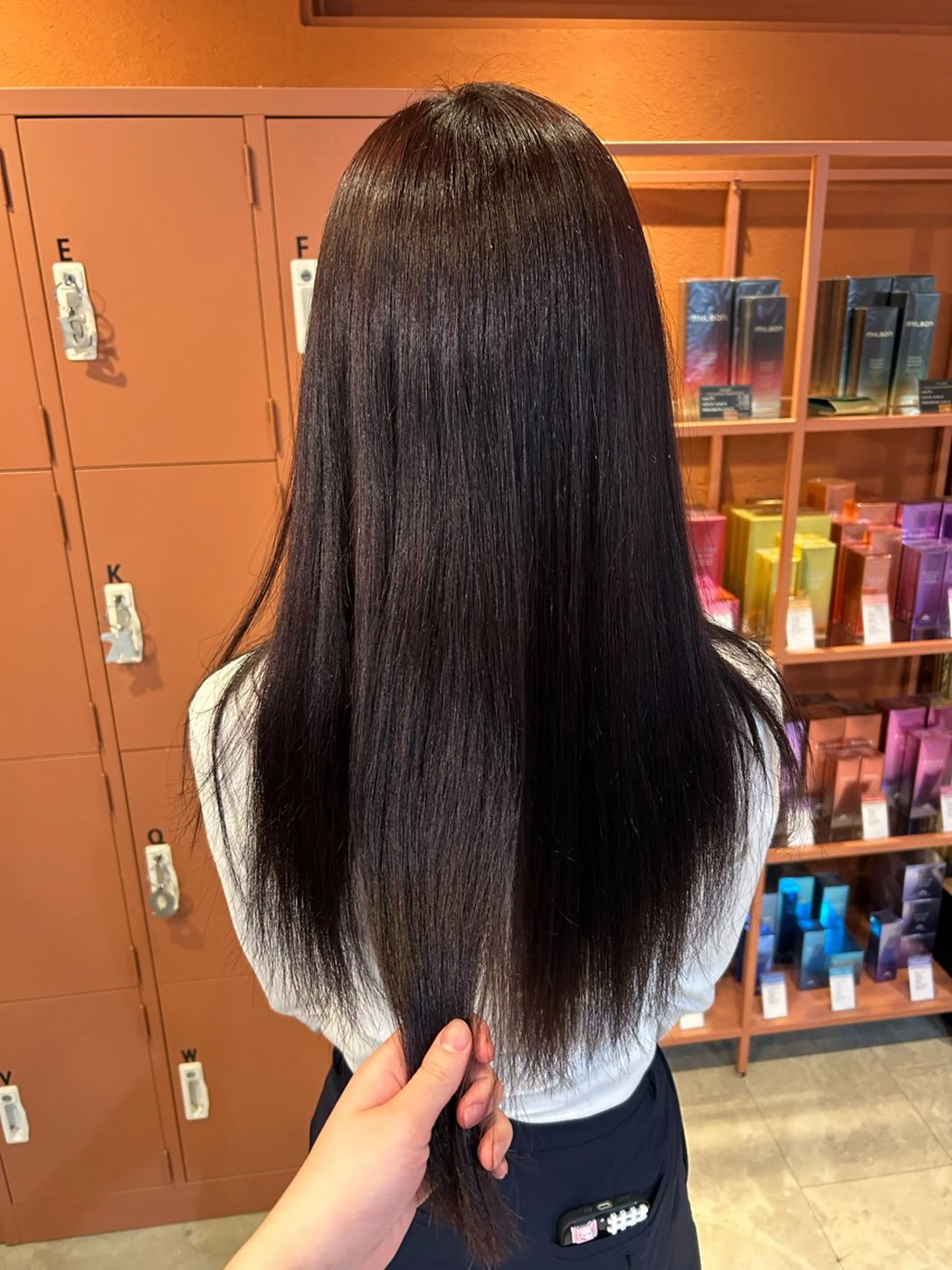 ロング カラー 艶髪に✧ / 透明感 カラー / 冨成のヘアスタイル