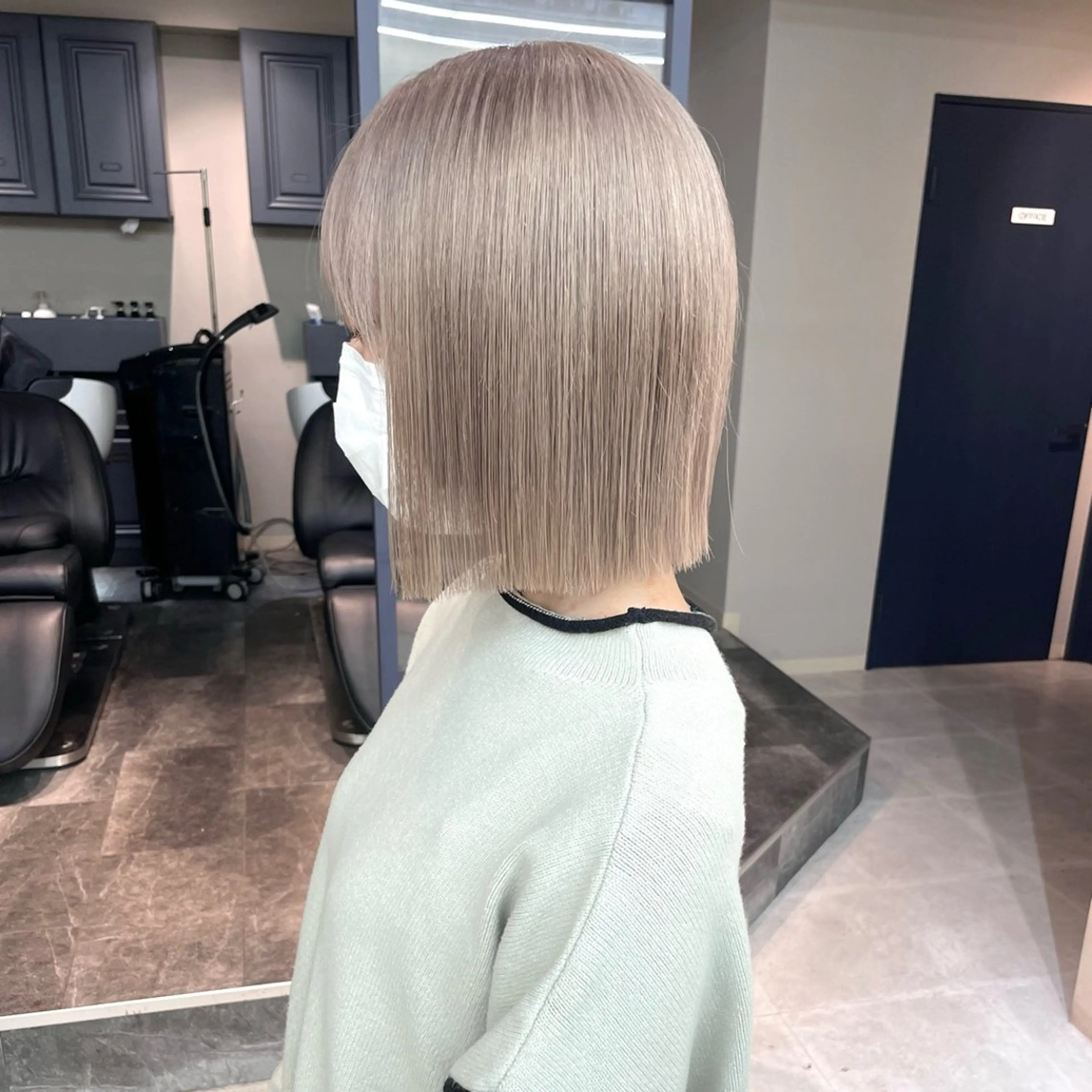 ミディアム カラー ブリーチ ヘアカラー メンズパーマ🔵 ハイトーン✨原田慎也のヘアスタイル