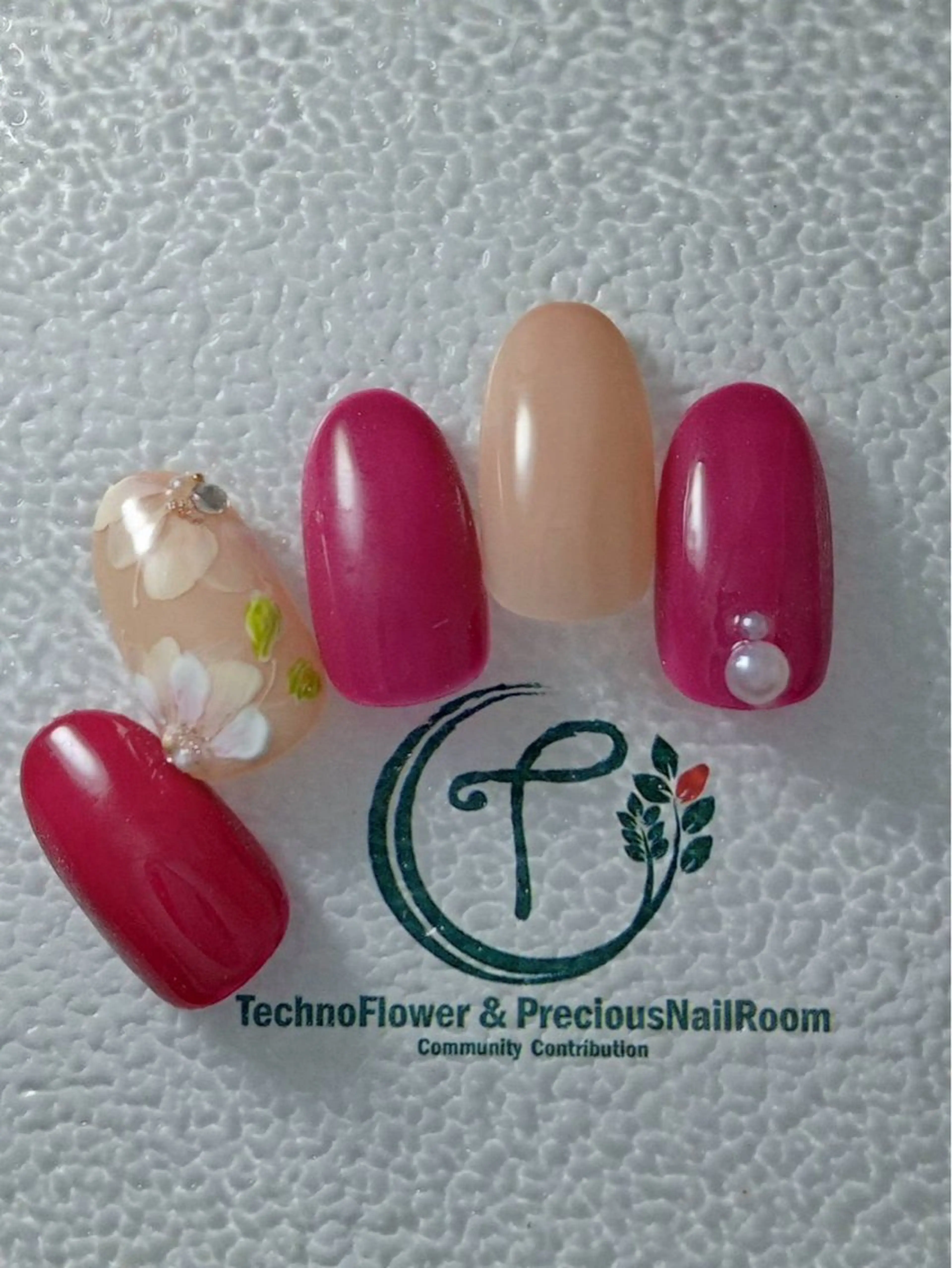 ネイル フラワーネイル precious nail room所属・precious nail roomのネイルデザイン