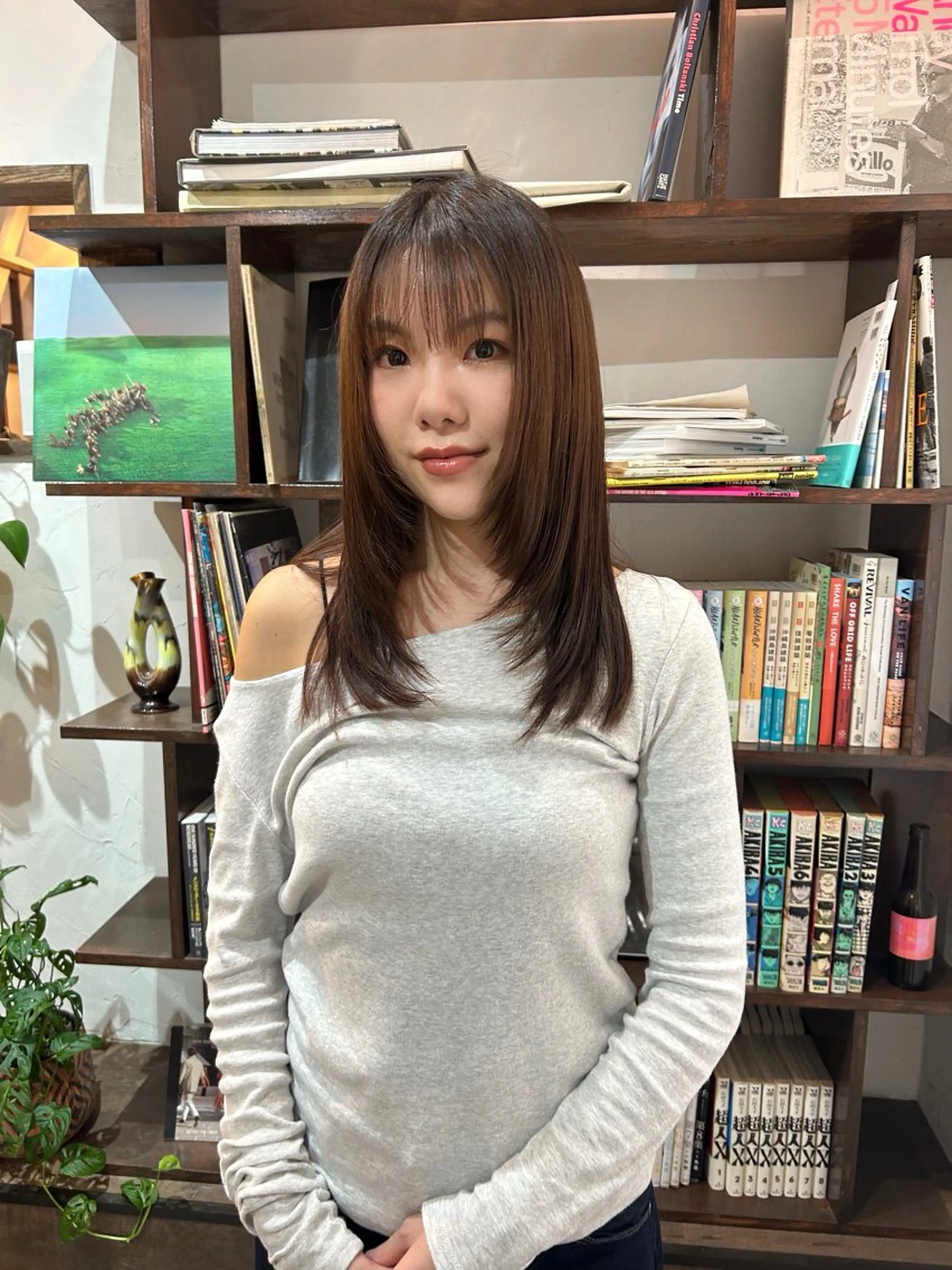 セミロング カット ヘアカラー トリートメント MOMOKA💫 YARD【学芸大学】のヘアスタイル