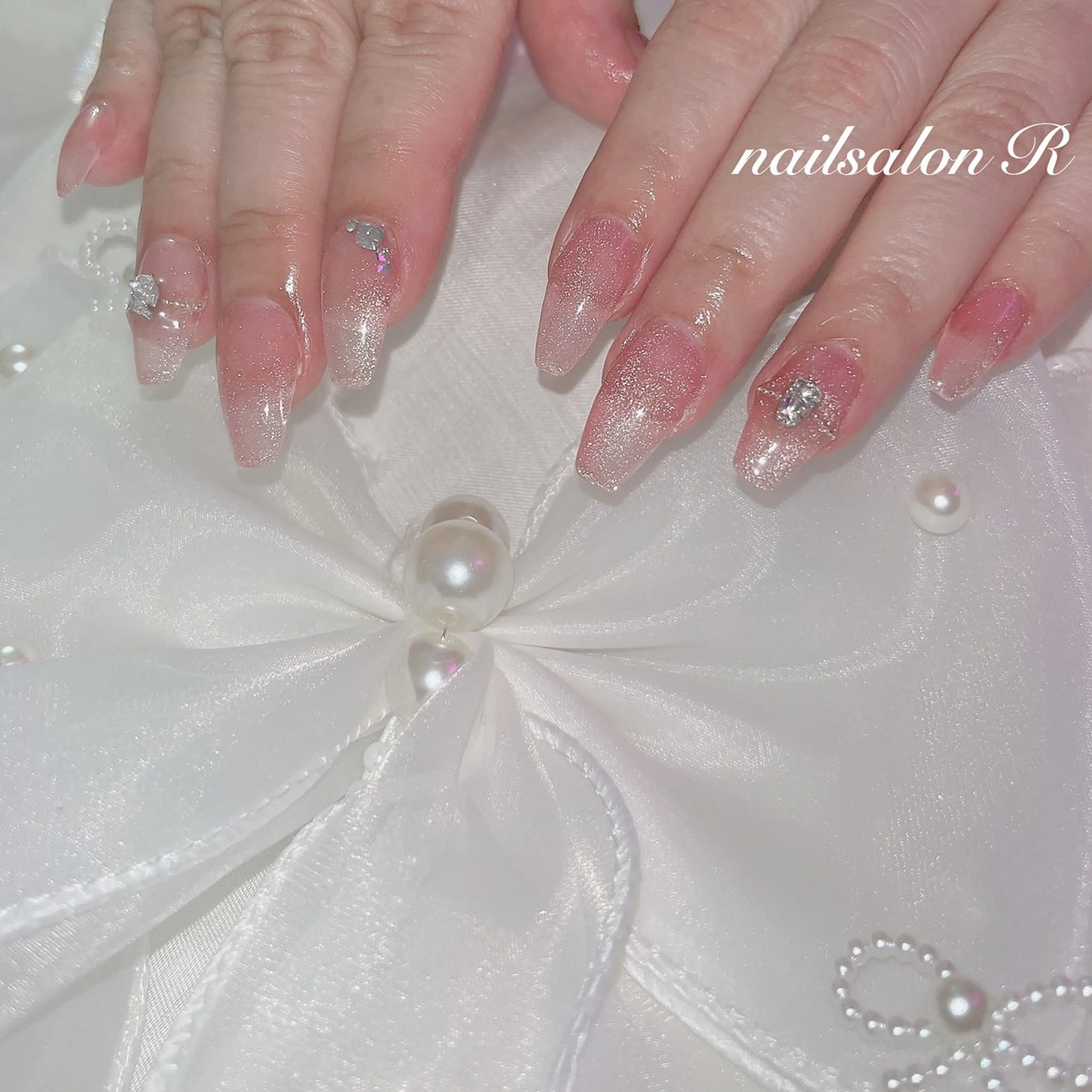 ネイル マグネットネイル ハンドネイル nailsalon Rのネイルデザイン