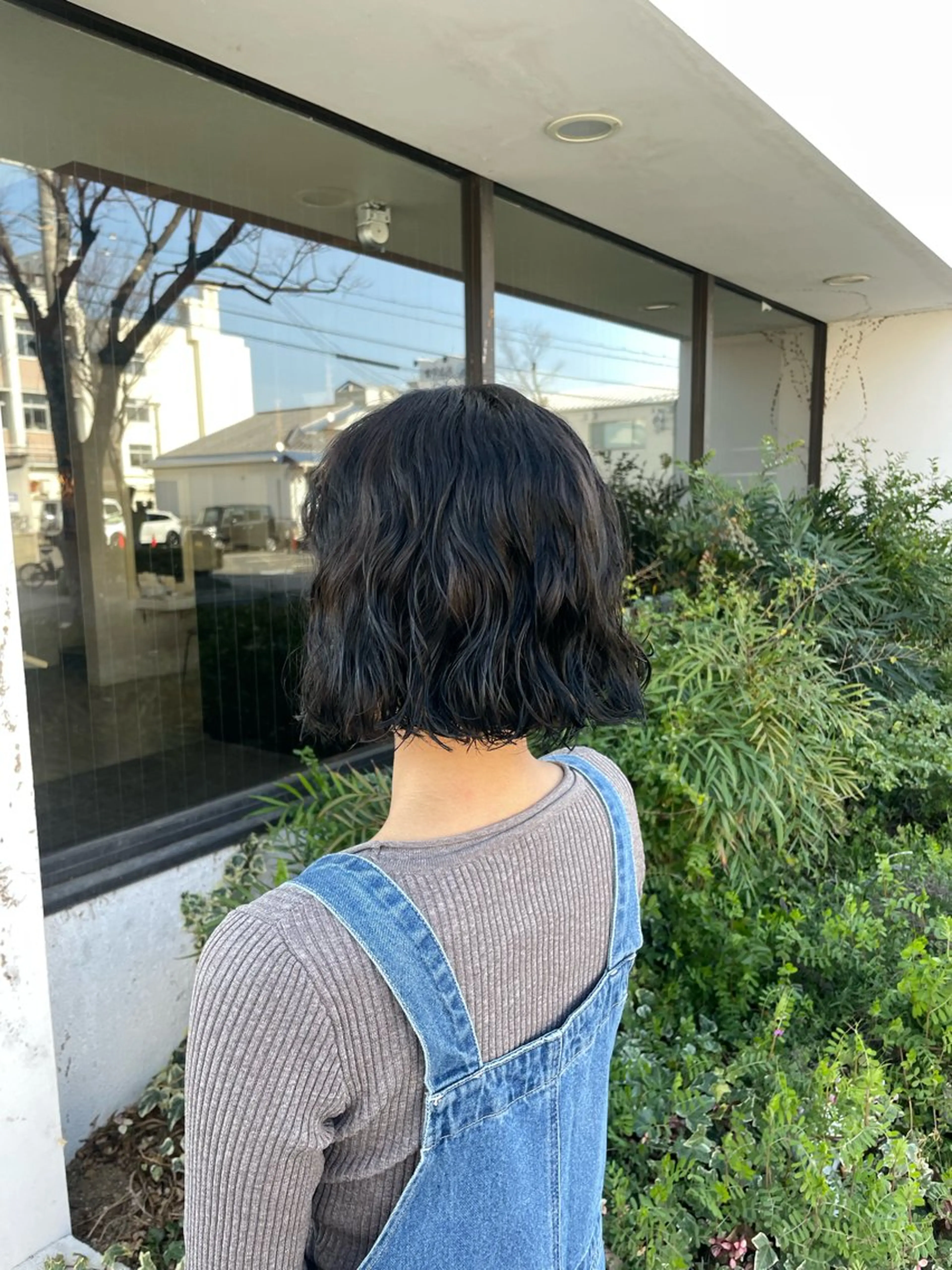 ショート ROZA germe所属・SHIO / ハイトーンカラーのヘアスタイル
