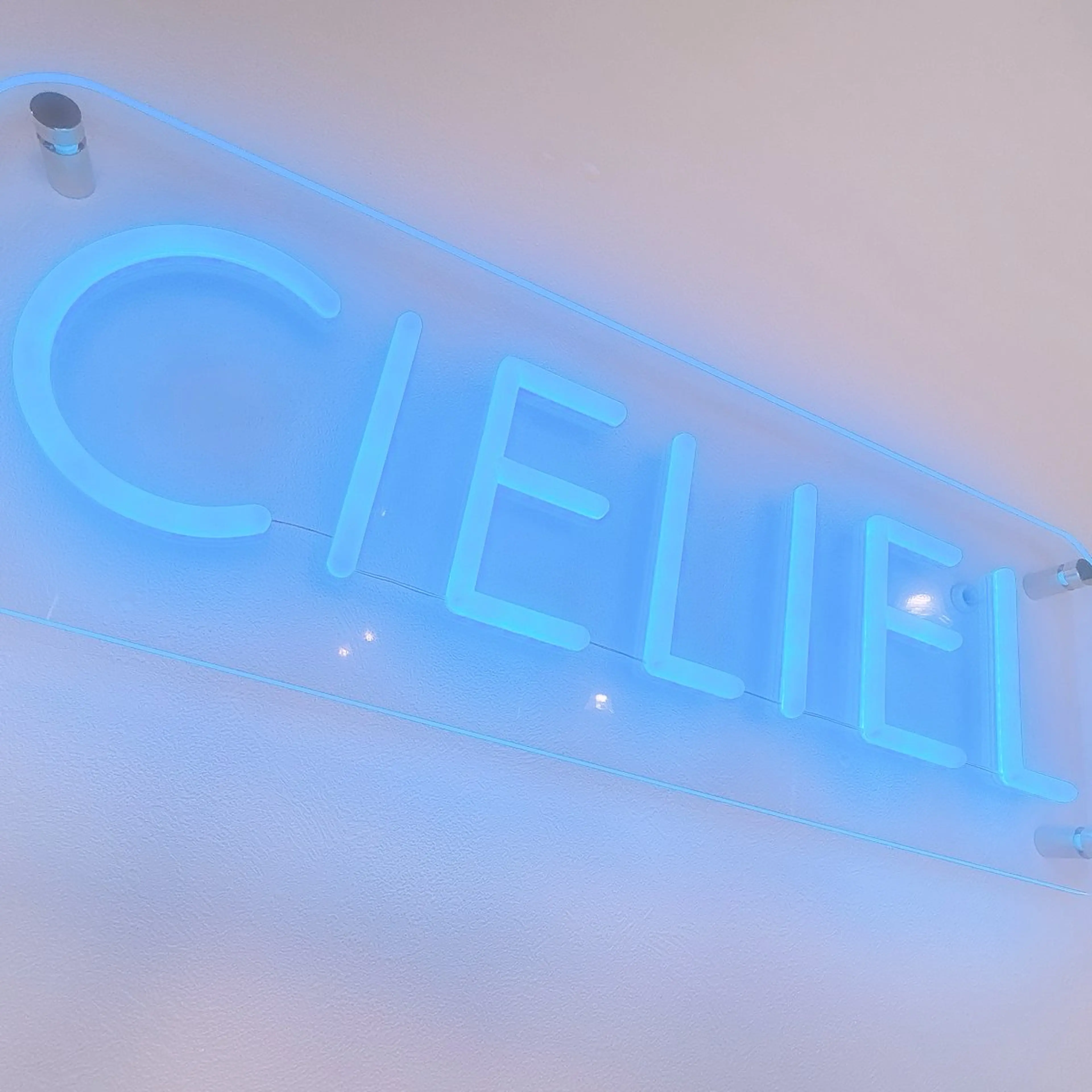 ネイル CIELIEL Aoiのネイルデザイン