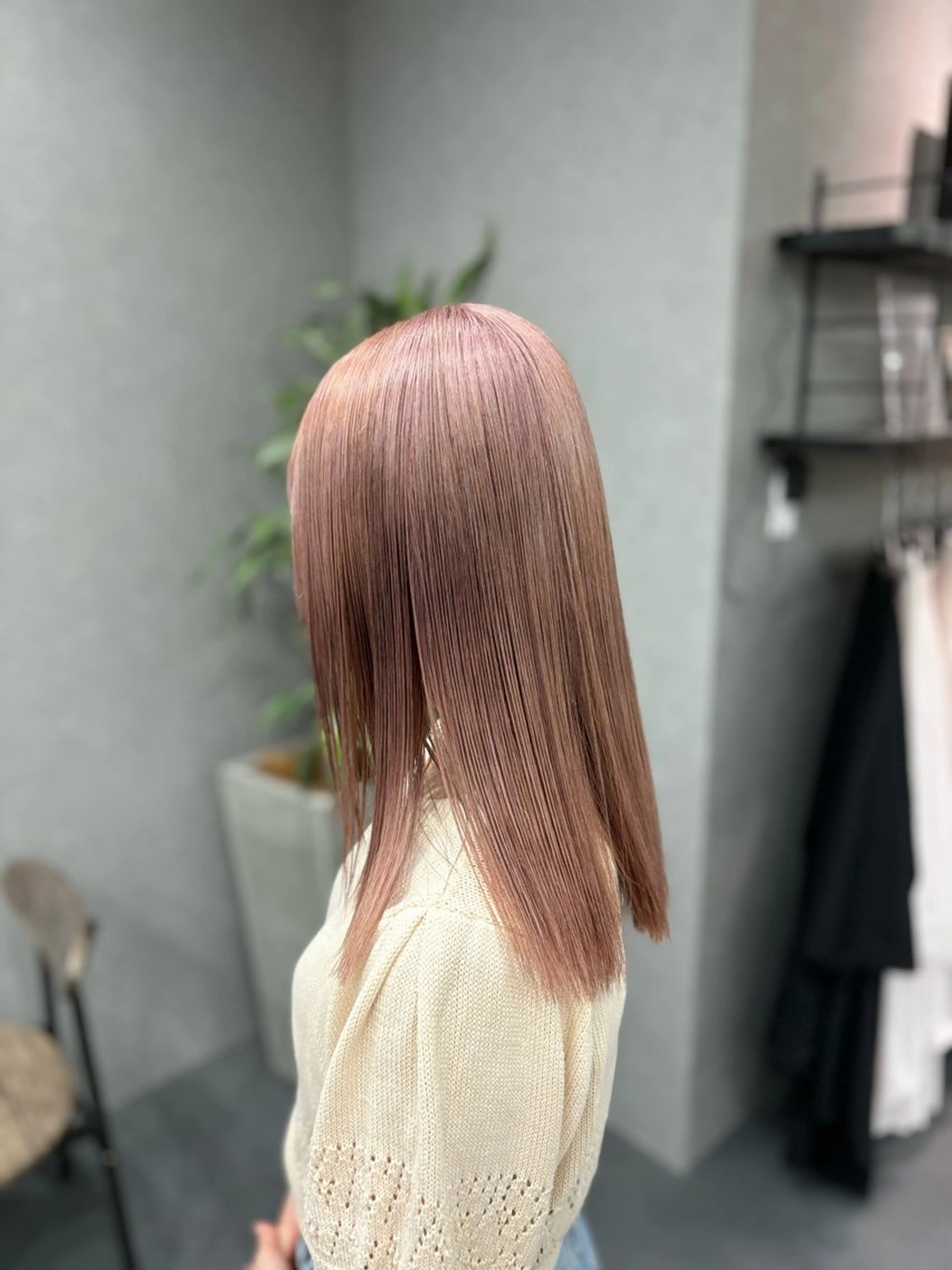 カラー 岩村 拓海のヘアスタイル