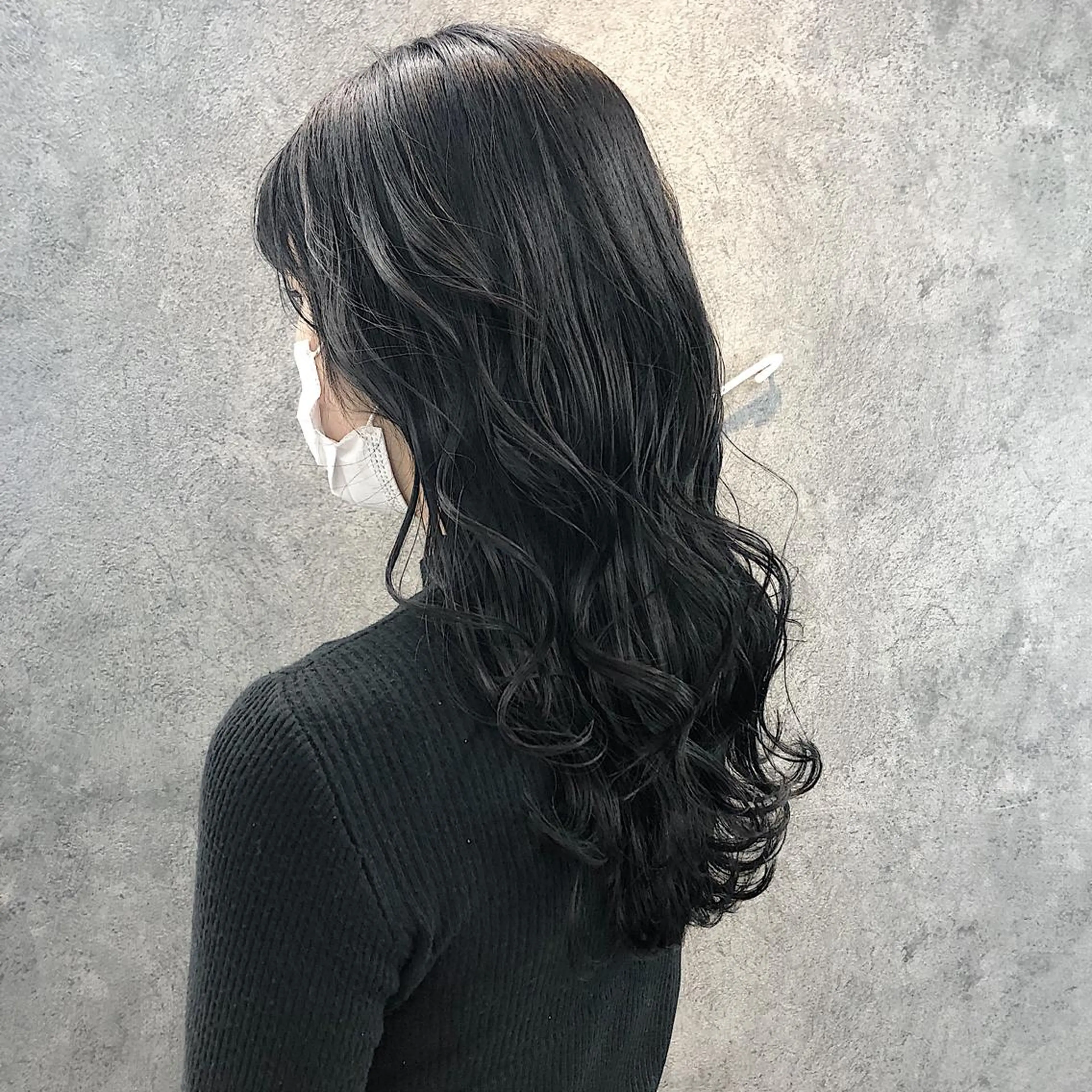 セミロング アッシュ カット ヘアカラー トリートメント 所渉/韓国レイヤー /ウルフカットのヘアスタイル