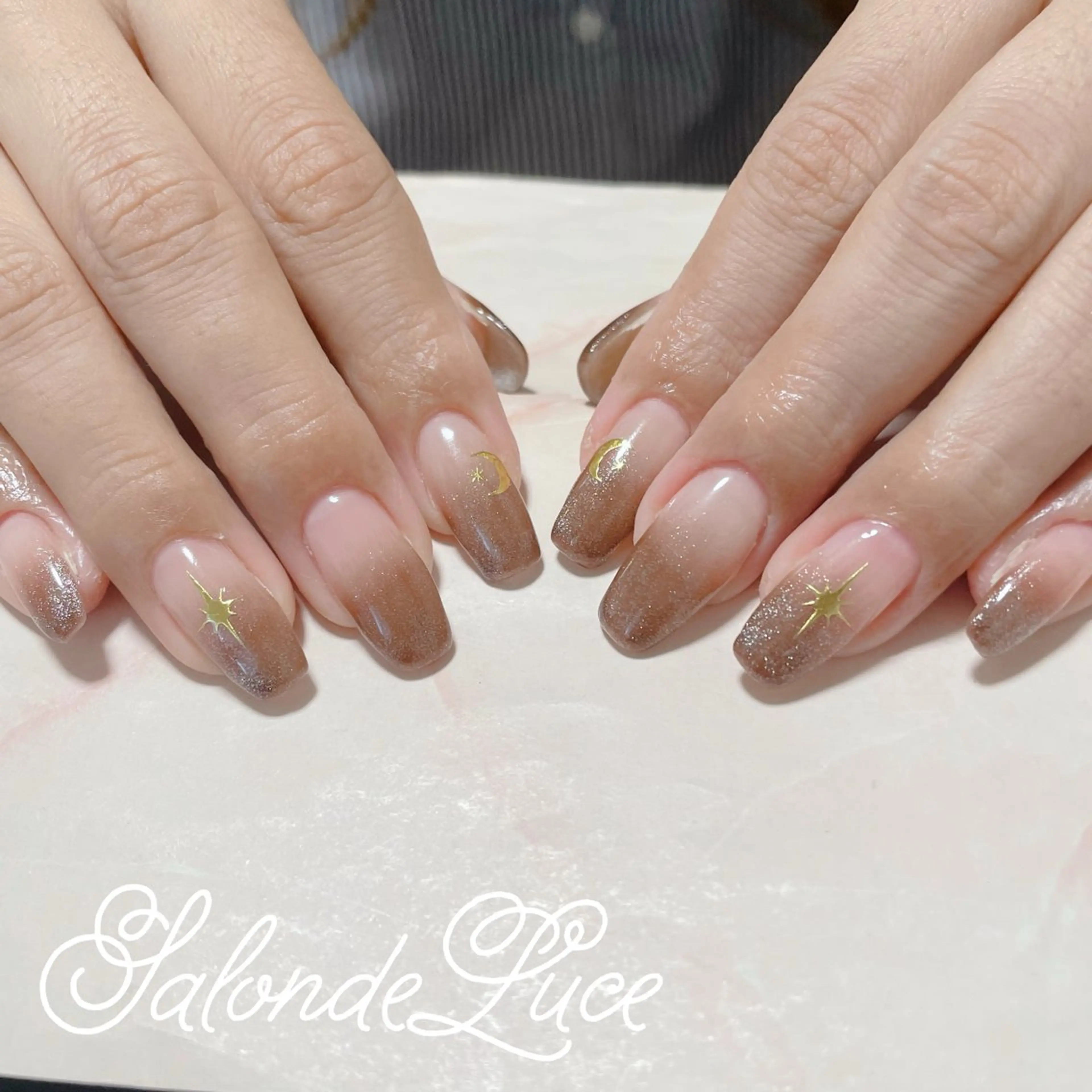 ネイル グラデーション マグネットネイル Salon de Luceのネイルデザイン