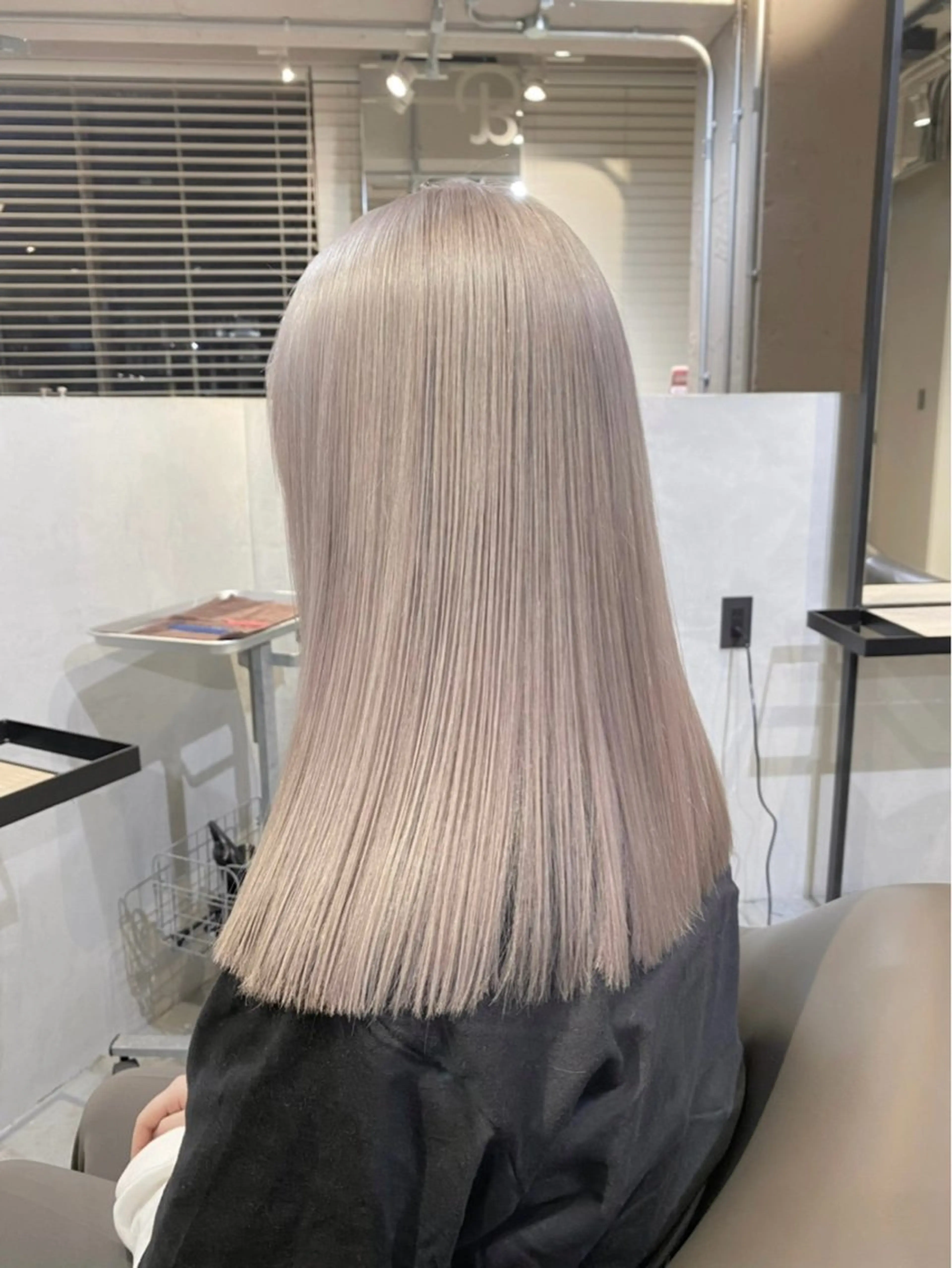 セミロング カラー ヘアカラー トリートメント PELEshibuya所属・カットモデル様無料 💎saaya💎のヘアスタイル