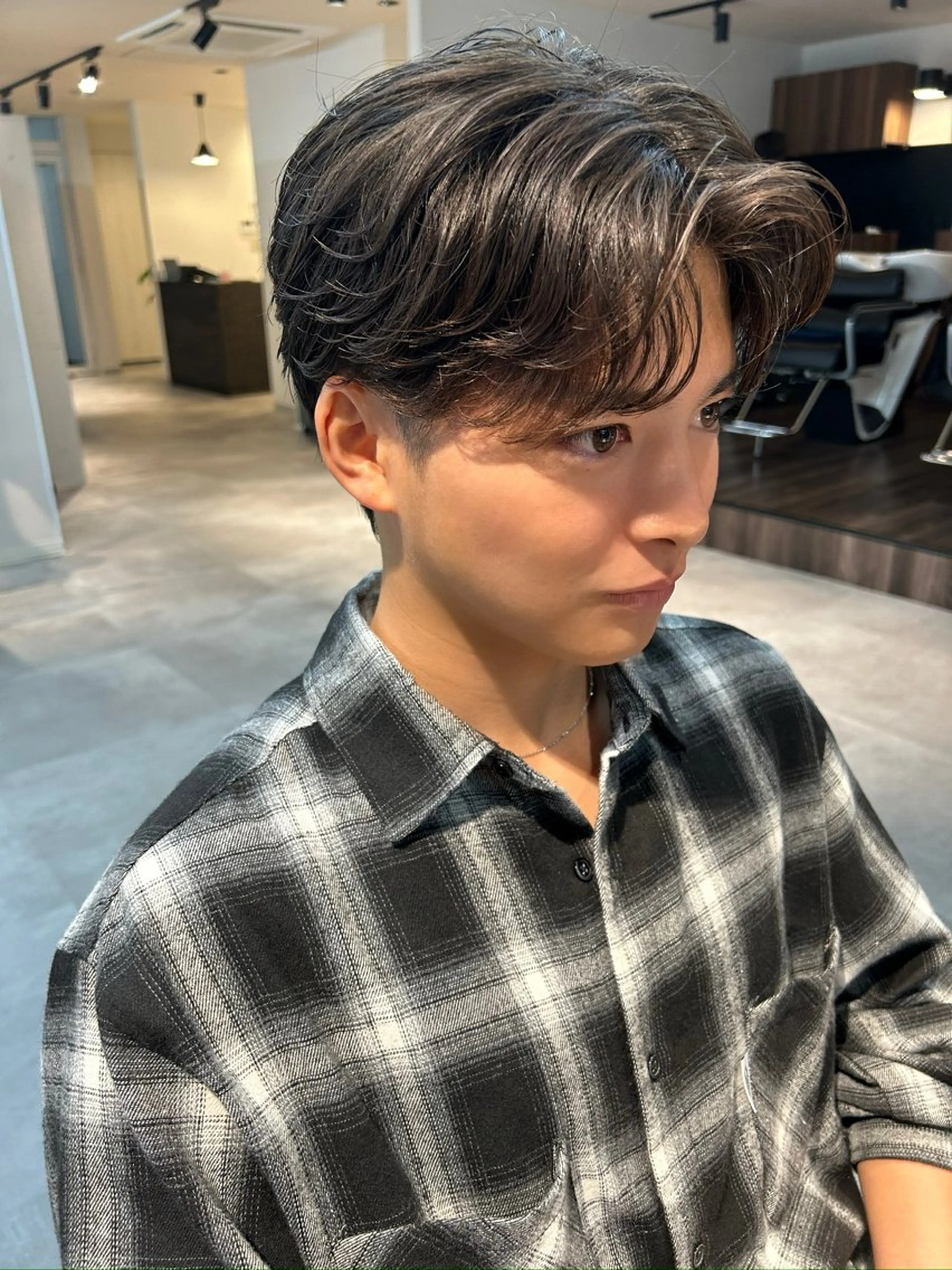 《パーマ人気メニュー🔥》メンズカット + 韓国風 カルマパーマの写真