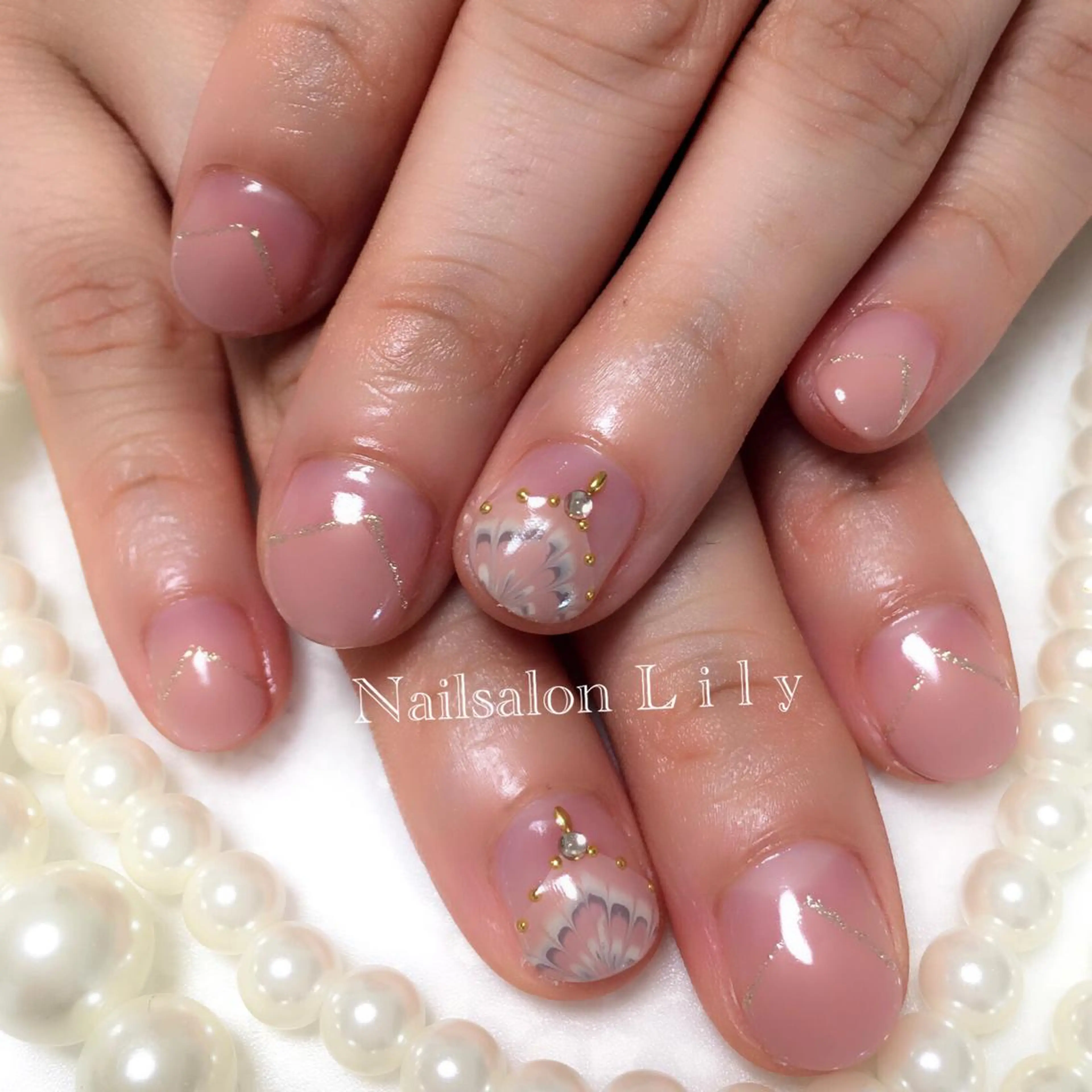 ネイル ピーコックネイル Nailsalon Lilyのネイルデザイン
