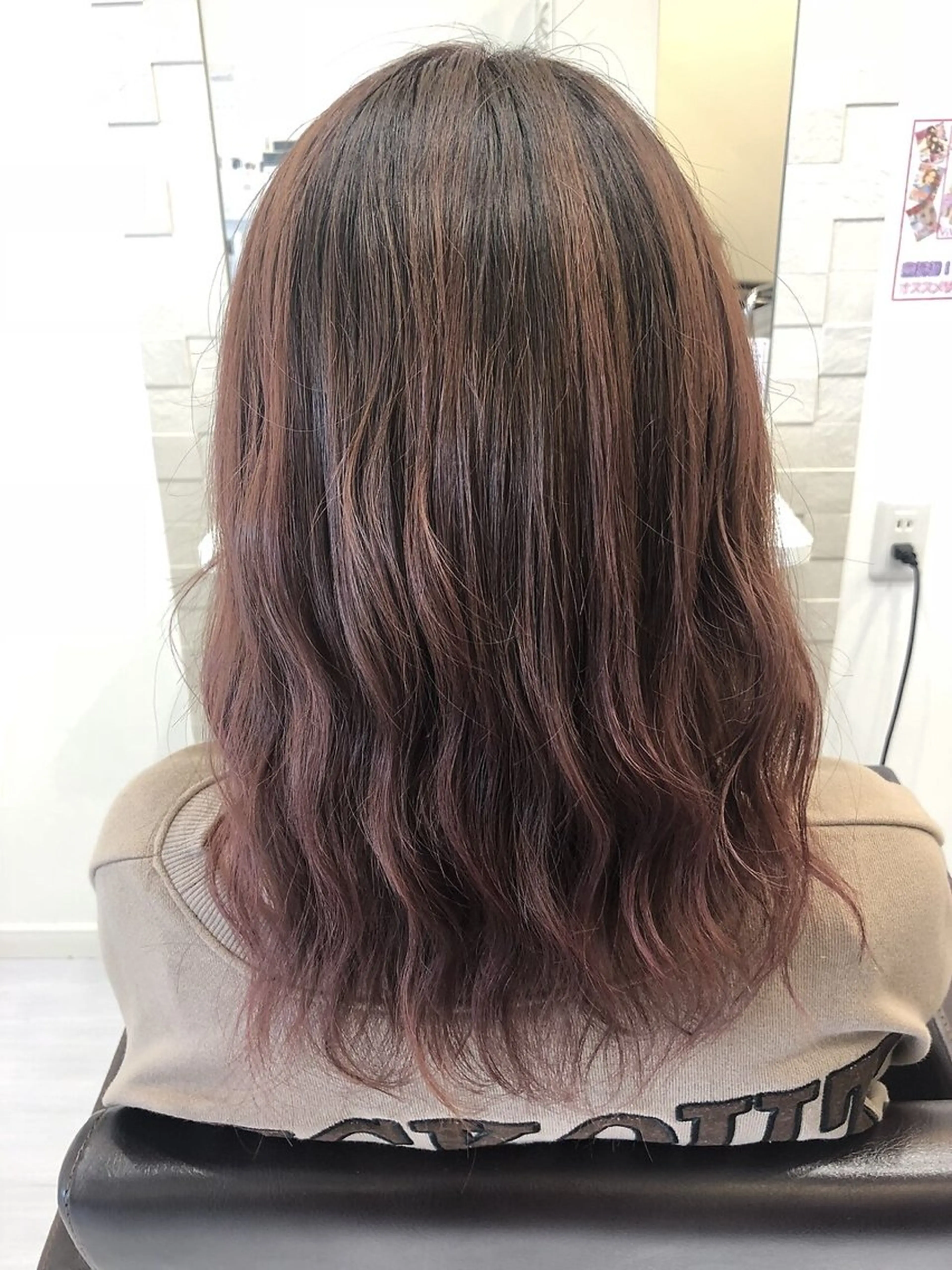 カラー ピンクカラー 横山 香音のヘアスタイル