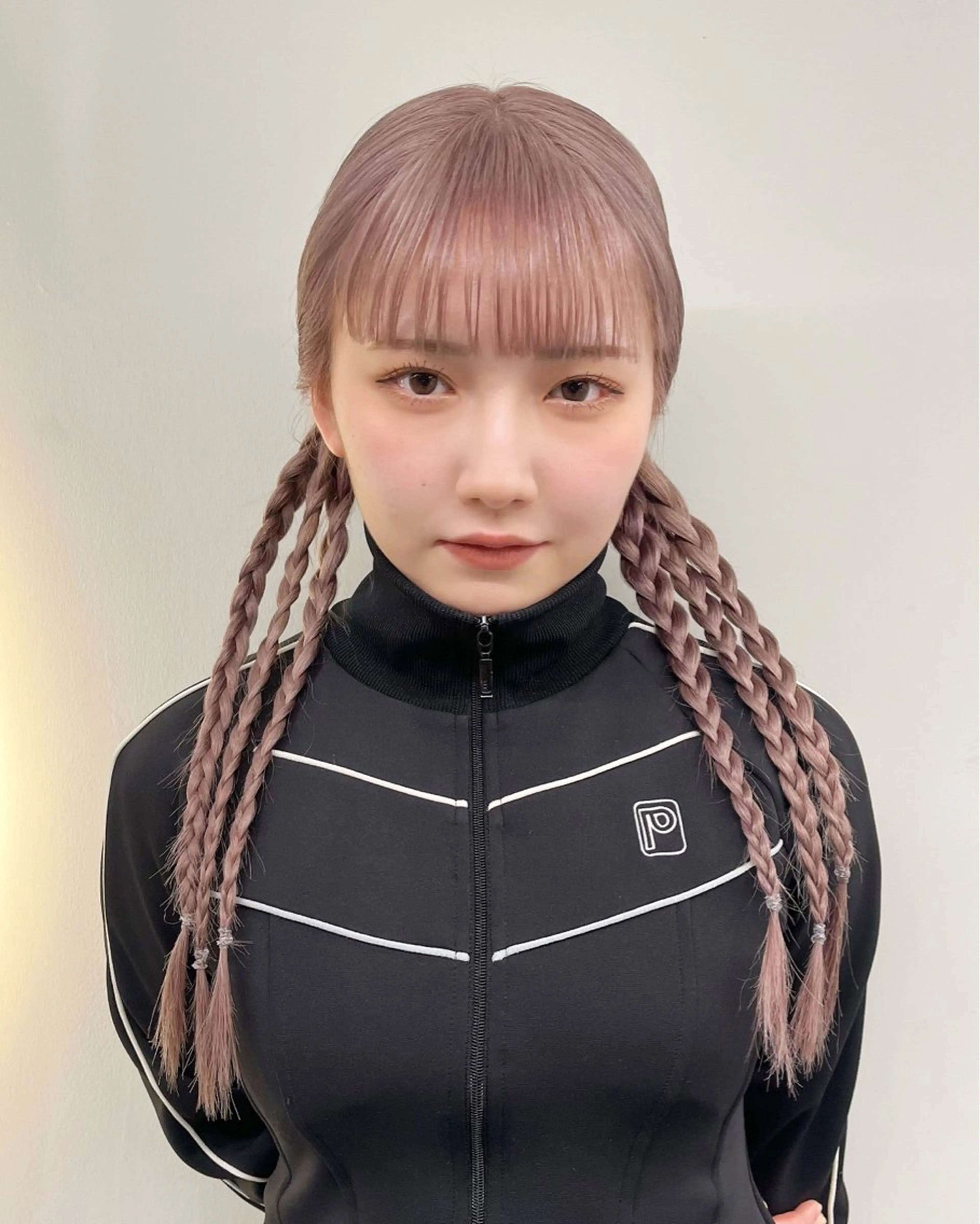 カラー 艶ブリーチ/表参道 ハイトーン /実乃梨のヘアスタイル