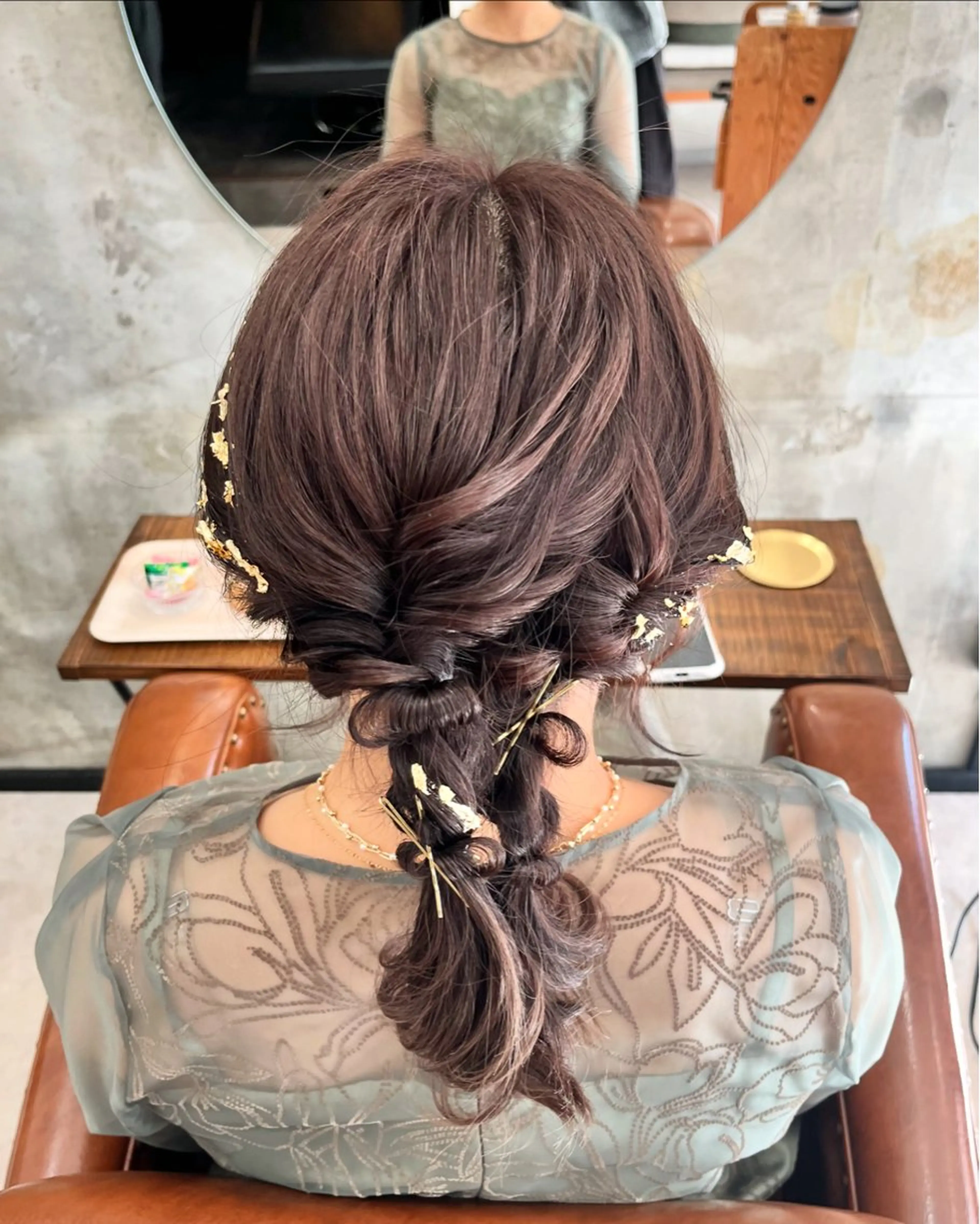 ミディアム カラー ヘアアレンジ Noele hair atelier(ノエルヘアアトリエ)所属・北上ゆい/個性派/ ナチュラルアレンジのヘアスタイル