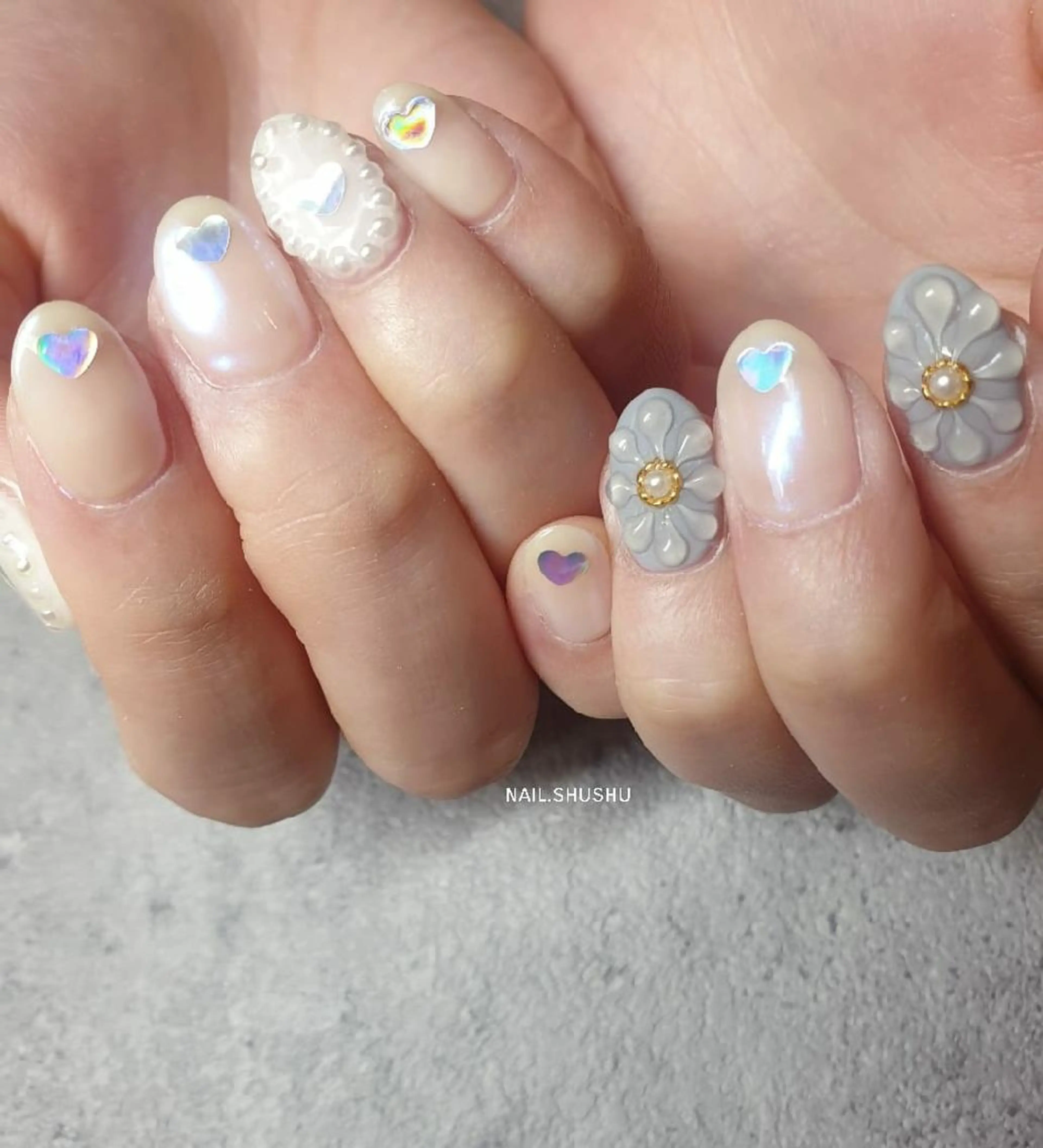 ネイル 韓国ネイル ニュアンスネイル シンプルネイル 夏ネイル 3dパーツ/流行り 👧shushu❤️のネイルデザイン