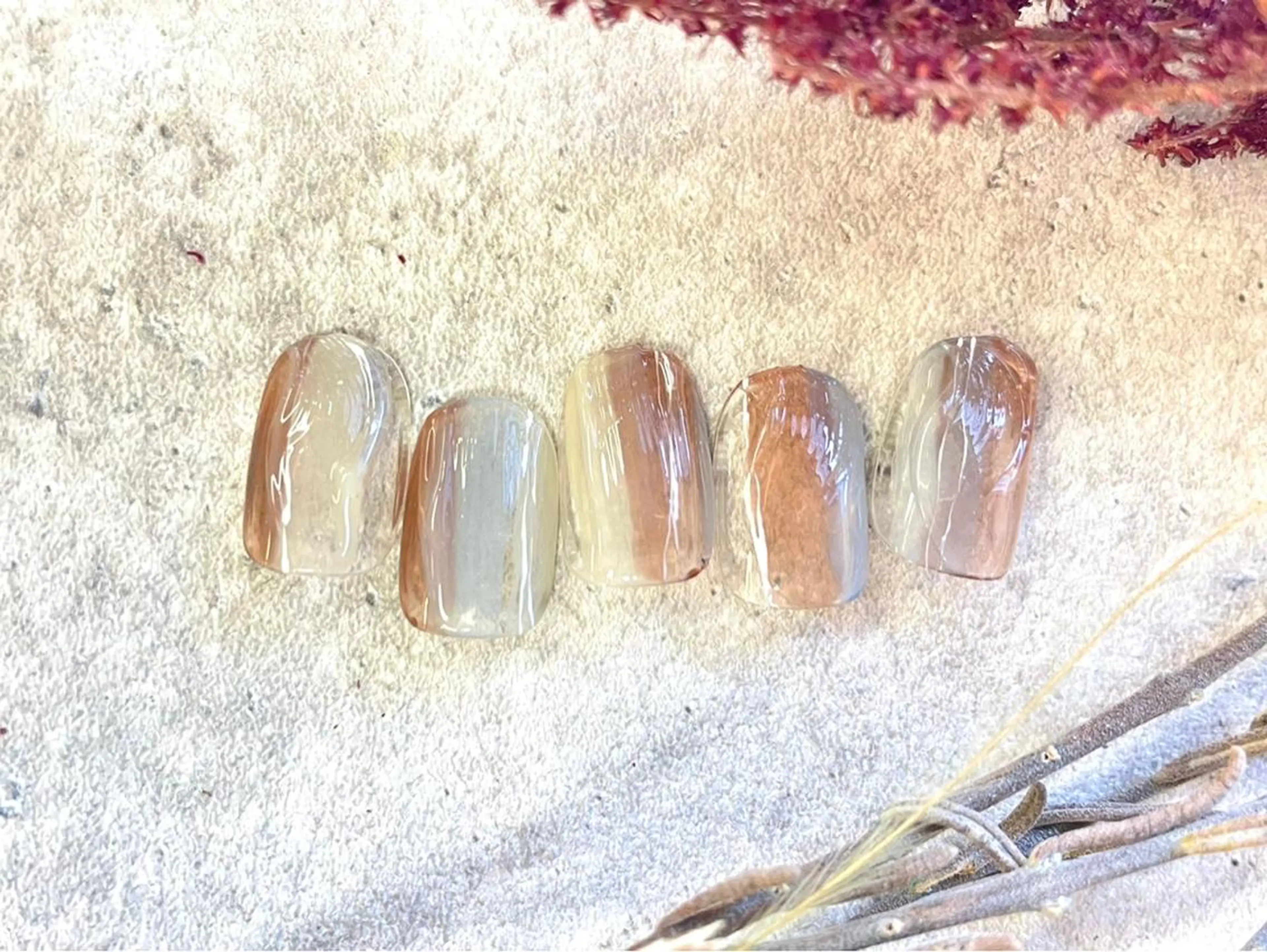 ネイル ニュアンスネイル ハンドネイル アトリエ １０３のネイルデザイン