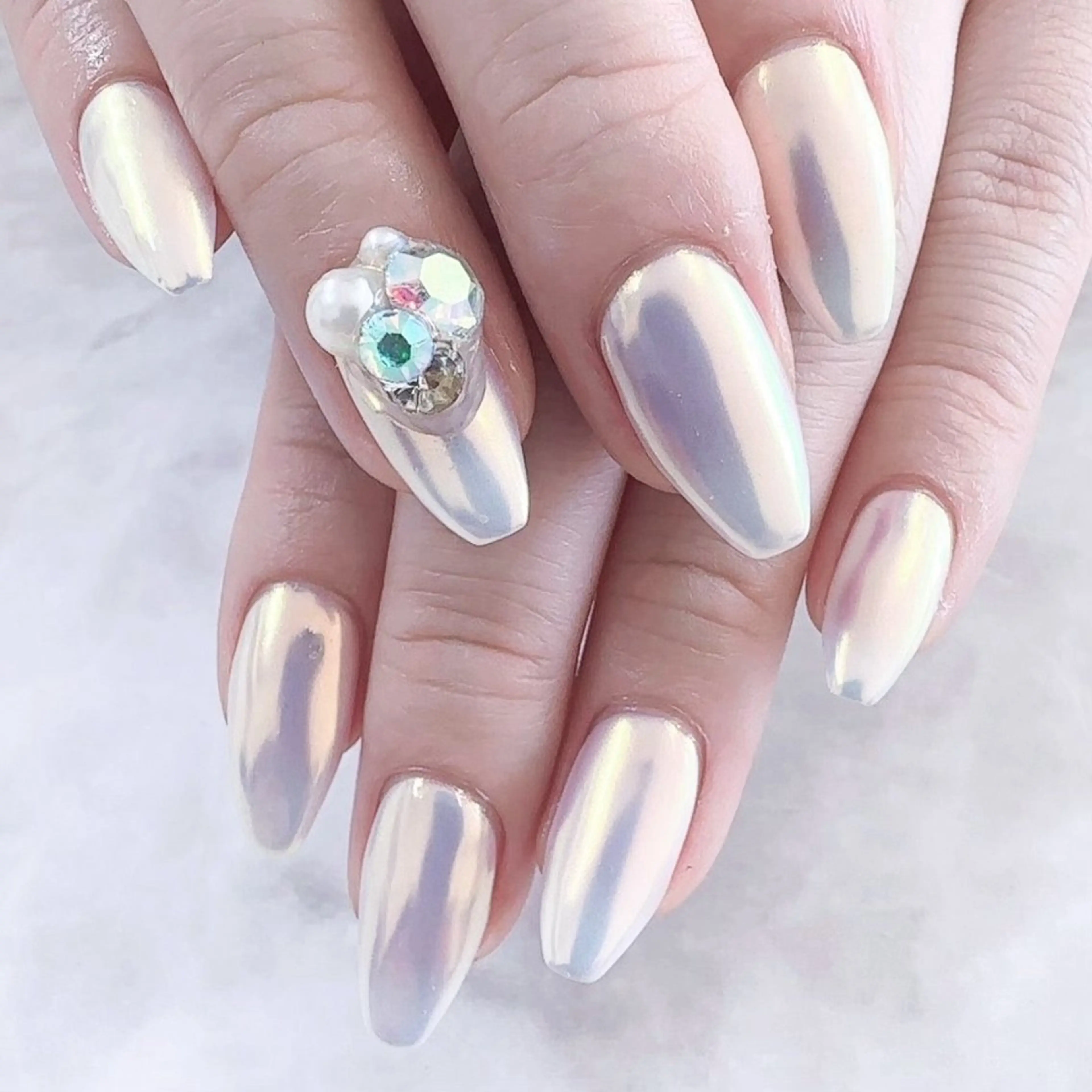 ネイル Nina センター南店所属・PHYLIS センター南店のネイルデザイン