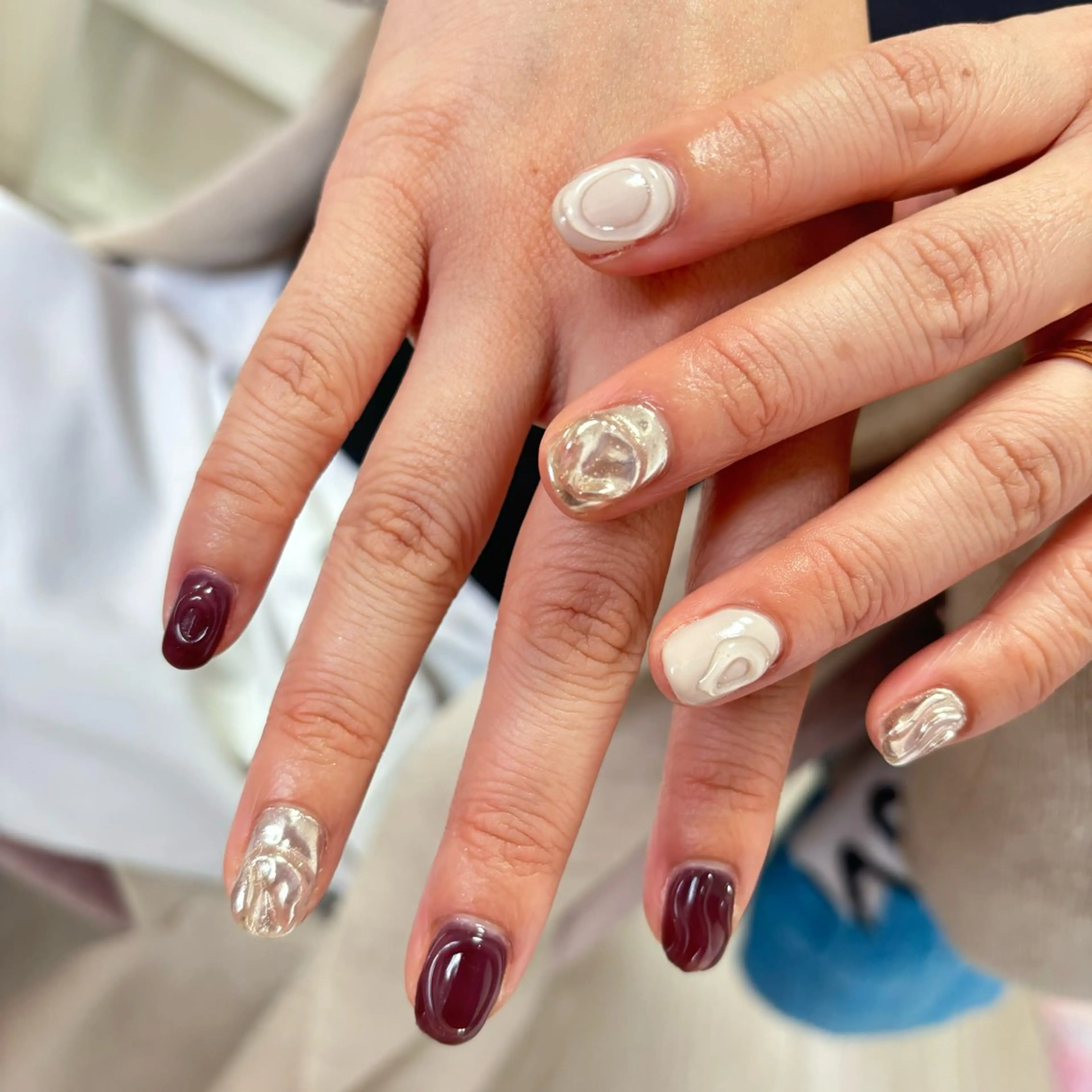 ネイル ニュアンスネイル ハンドネイル RE💟N.NAIL ラテン系お姉さんのネイルデザイン