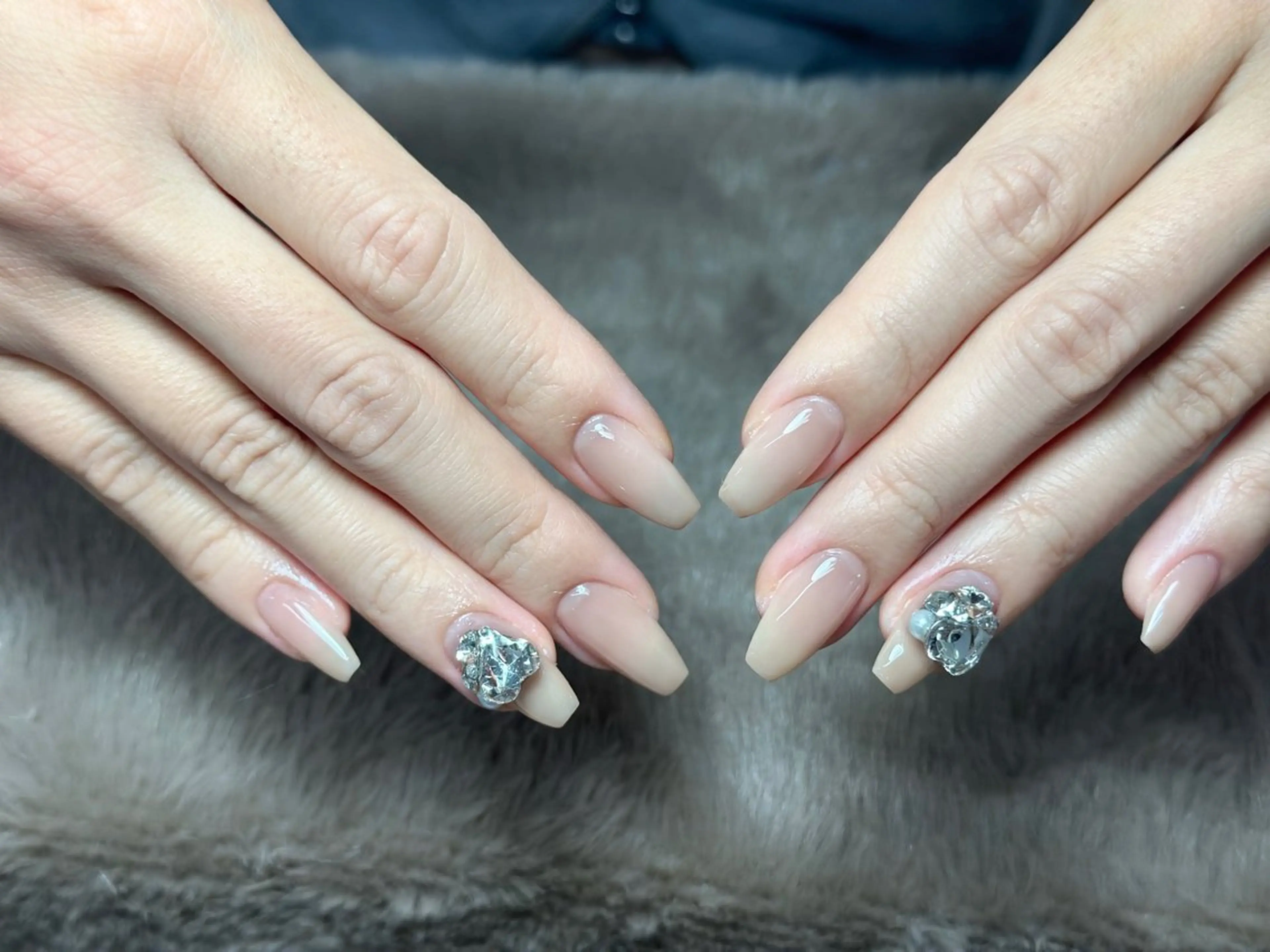 ネイル フットネイル フレンチネイル グラデーション 韓国ネイル マグネットネイル ハンドネイル AMI アミのネイルデザイン