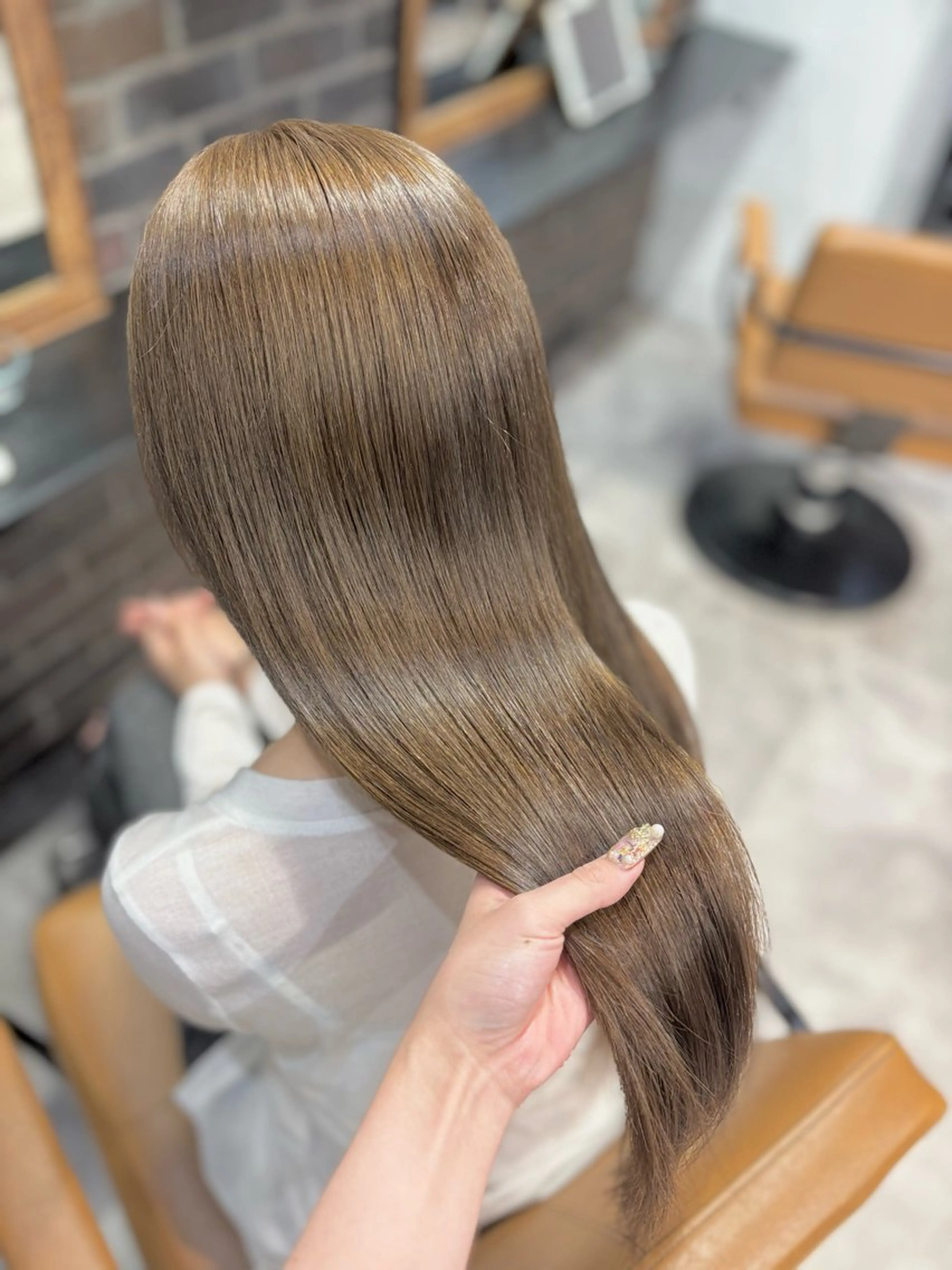 セミロング 艶髪ハイトーン🌙 /RINOのヘアスタイル