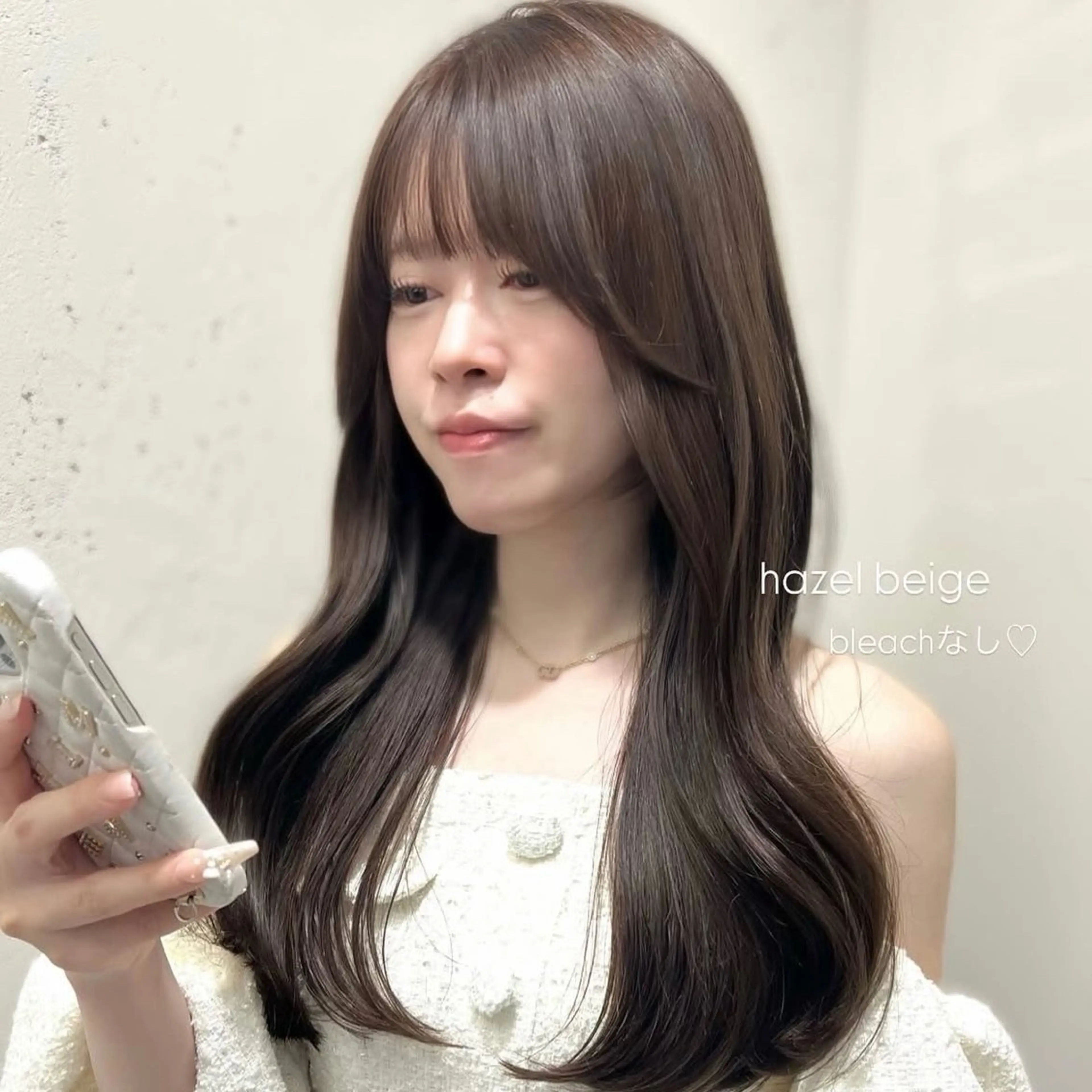 ロング カラー ベージュカラー ブリーチ 透明感カラー ダブルカラー ヘーゼル カット ヘアカラー EMANON梅田店所属・前川 朋香のヘアスタイル
