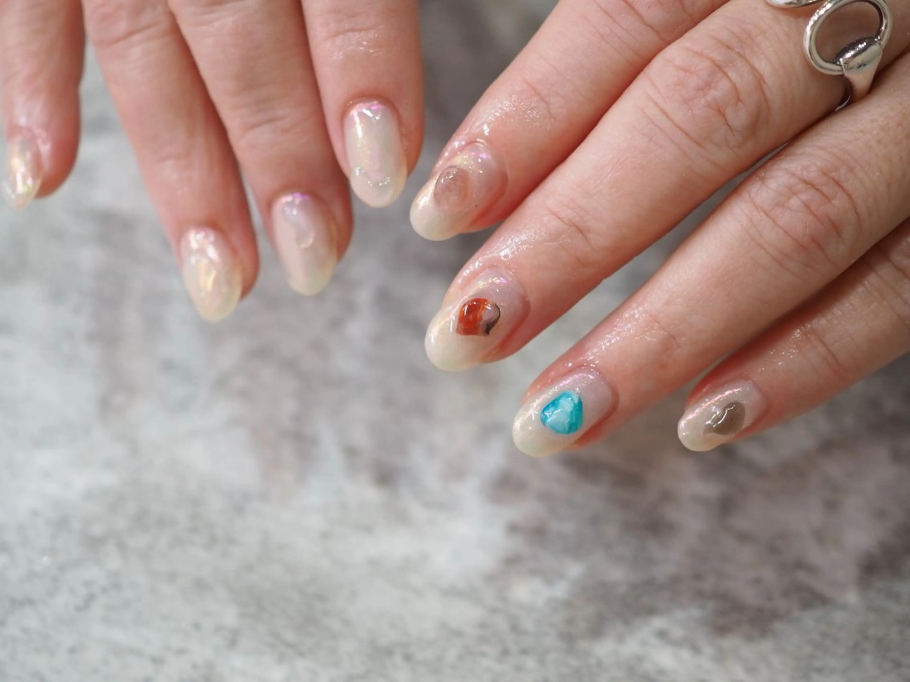 ネイル ハンドネイル glaNje shioriのネイルデザイン